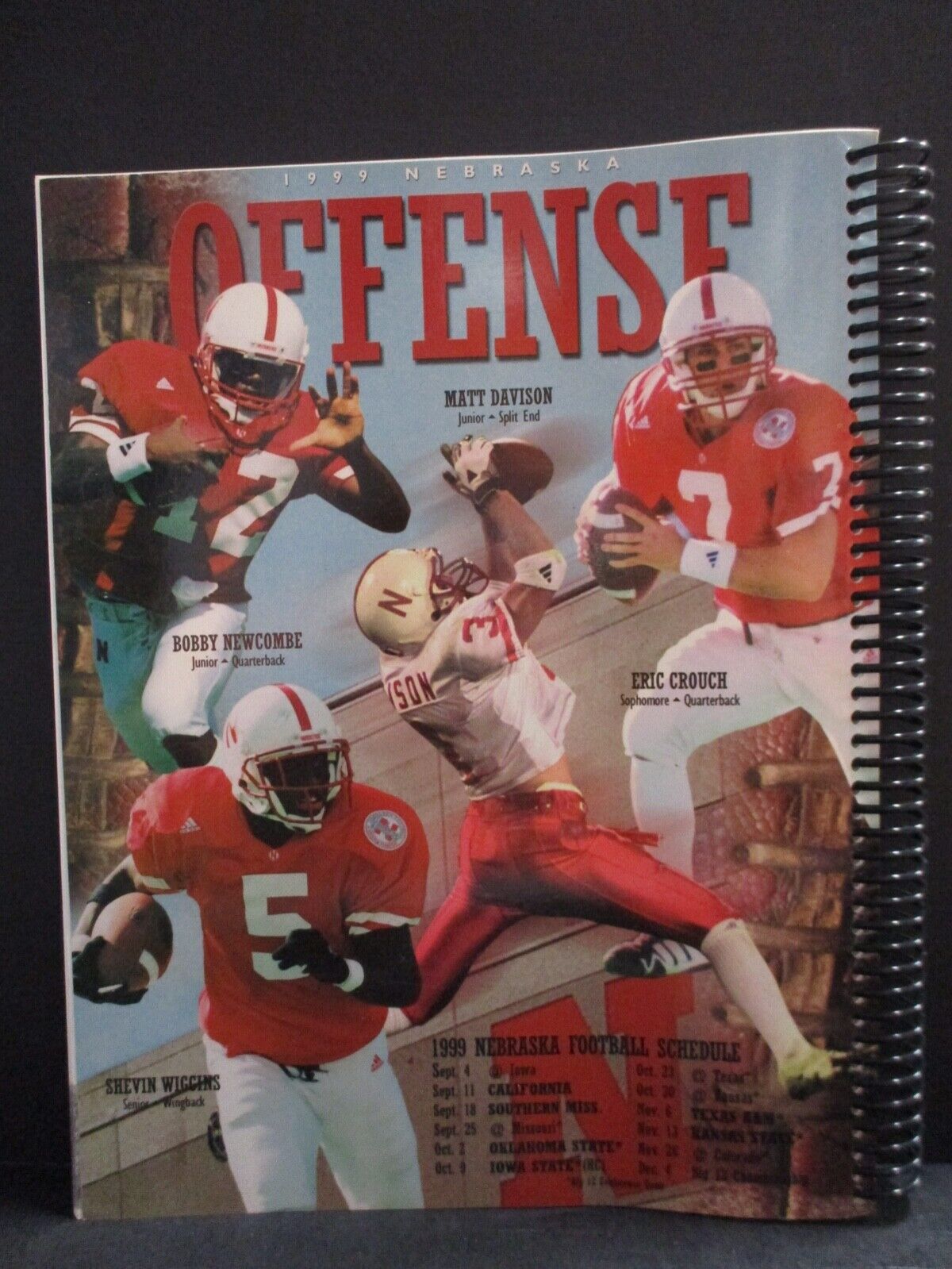 University of Nebraska Cornhuskers 1999 NCAA Football Media Guide Mike Brown EX