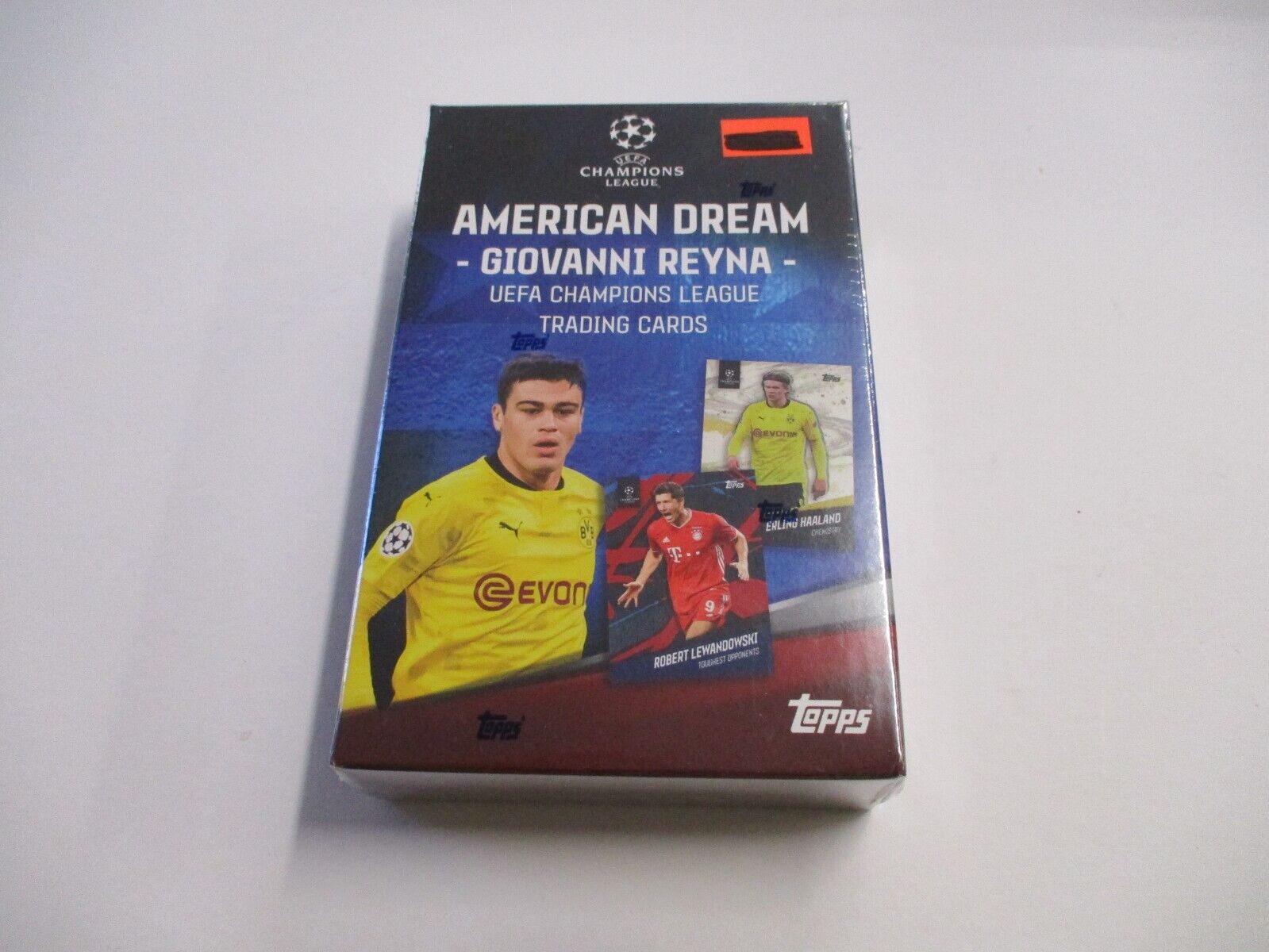 Topps UEFA Champions League American Dream Giovanni Sealed Trading Card Box