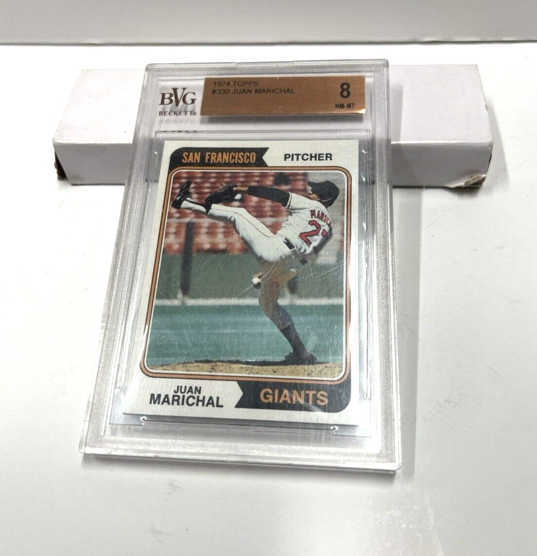 1974 Topps Juan Marichal MLB Baseball Card #330 Beckett Slab Grade 8 NM-MT