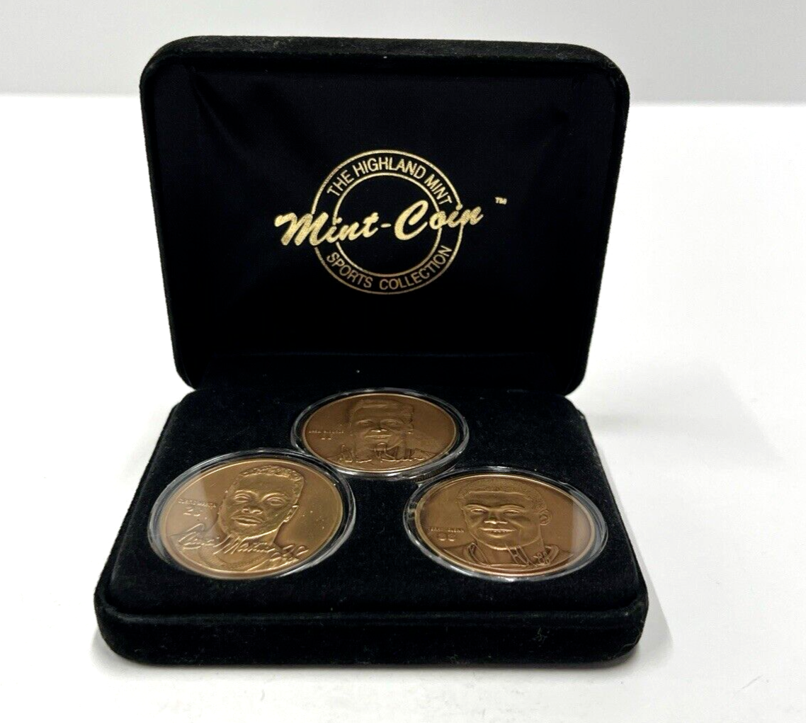 NFL New England Patriots The Highland Mint Bronze 3-Coin Sports Collection Set