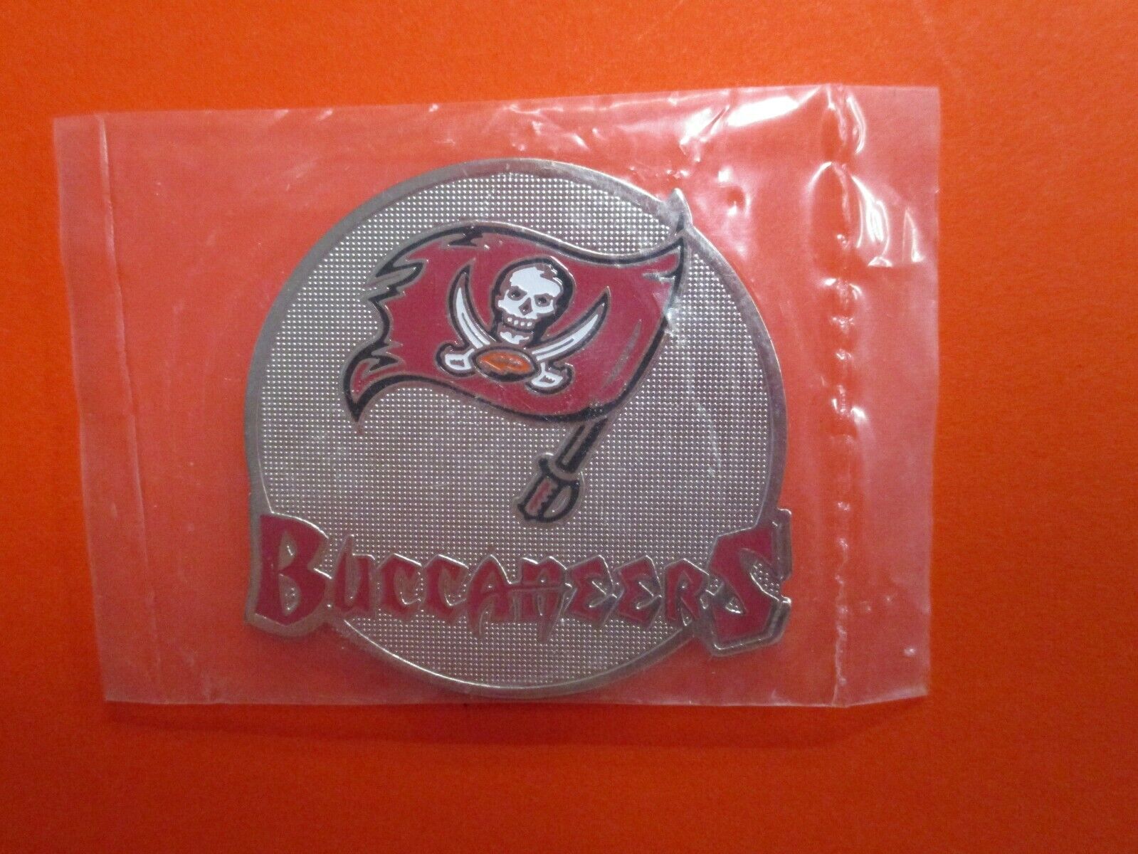 Tampa Bay Buccaneers Bucs Peter David Metal Magnetic Logo NFL Football