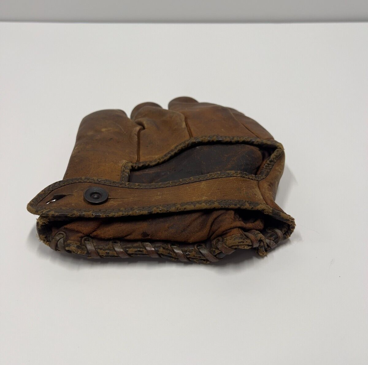 Vintage JC Higgins Baseball Glove 1667 Very Good Condition