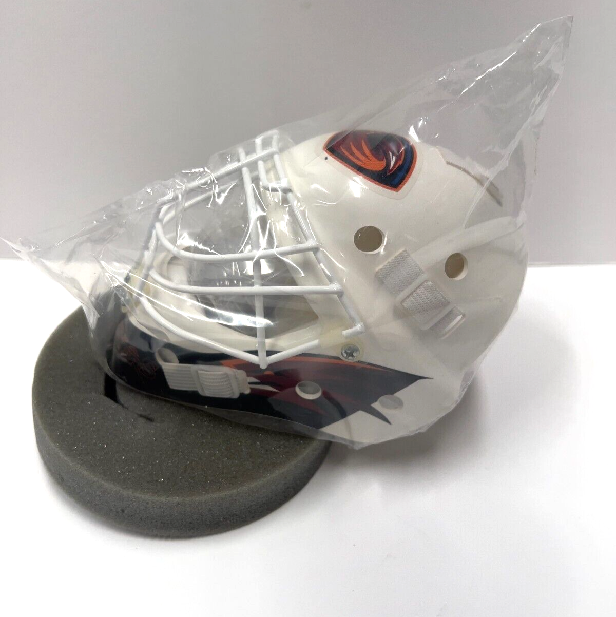 Rare White Atlanta Thrashers Mini Goalie Mask New In Box PC1 Made in Canada