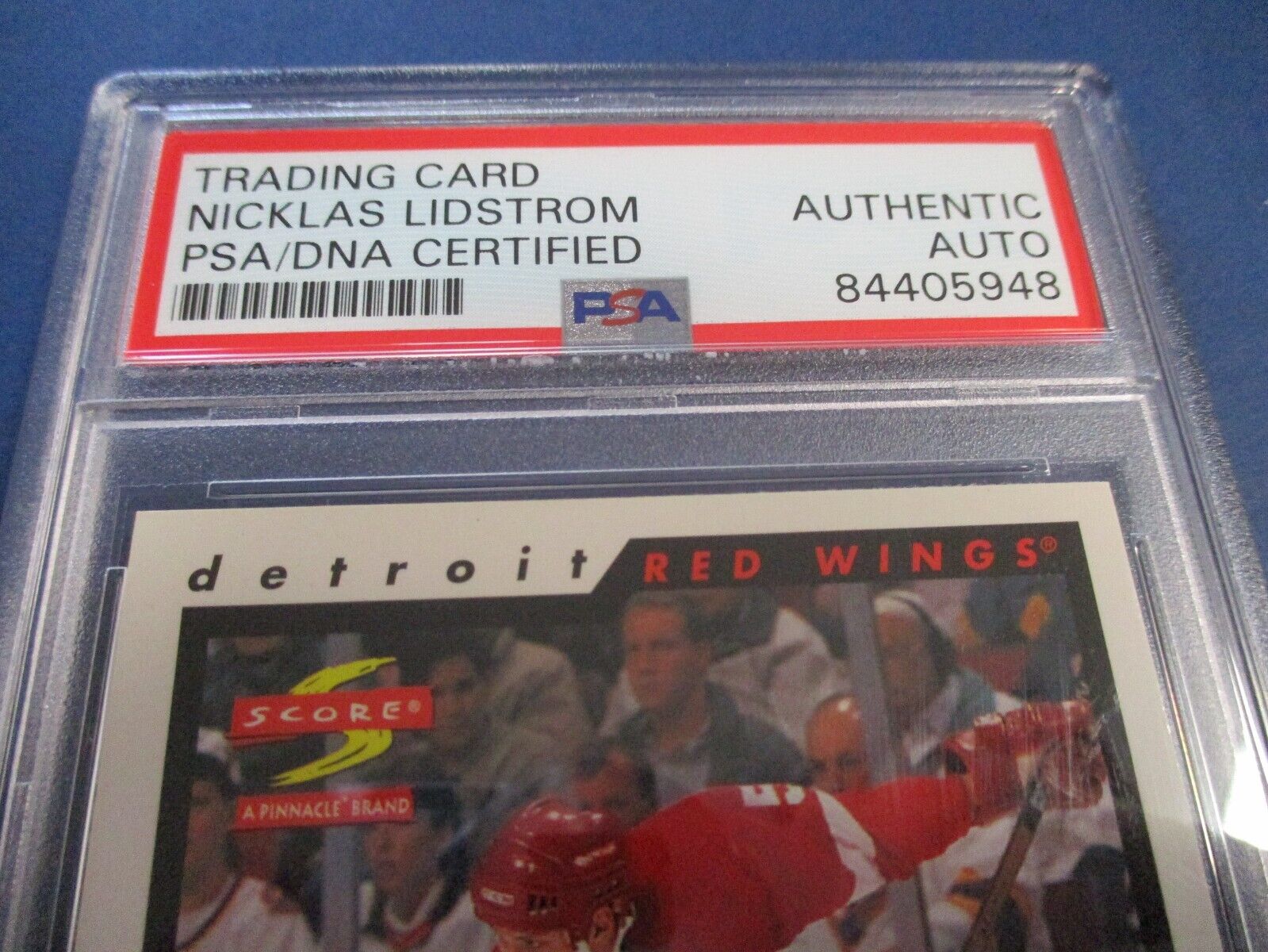 Nicklas Lidstrom Autographed Signed 1996-97 Score Card #176 PSA Slab Auth.