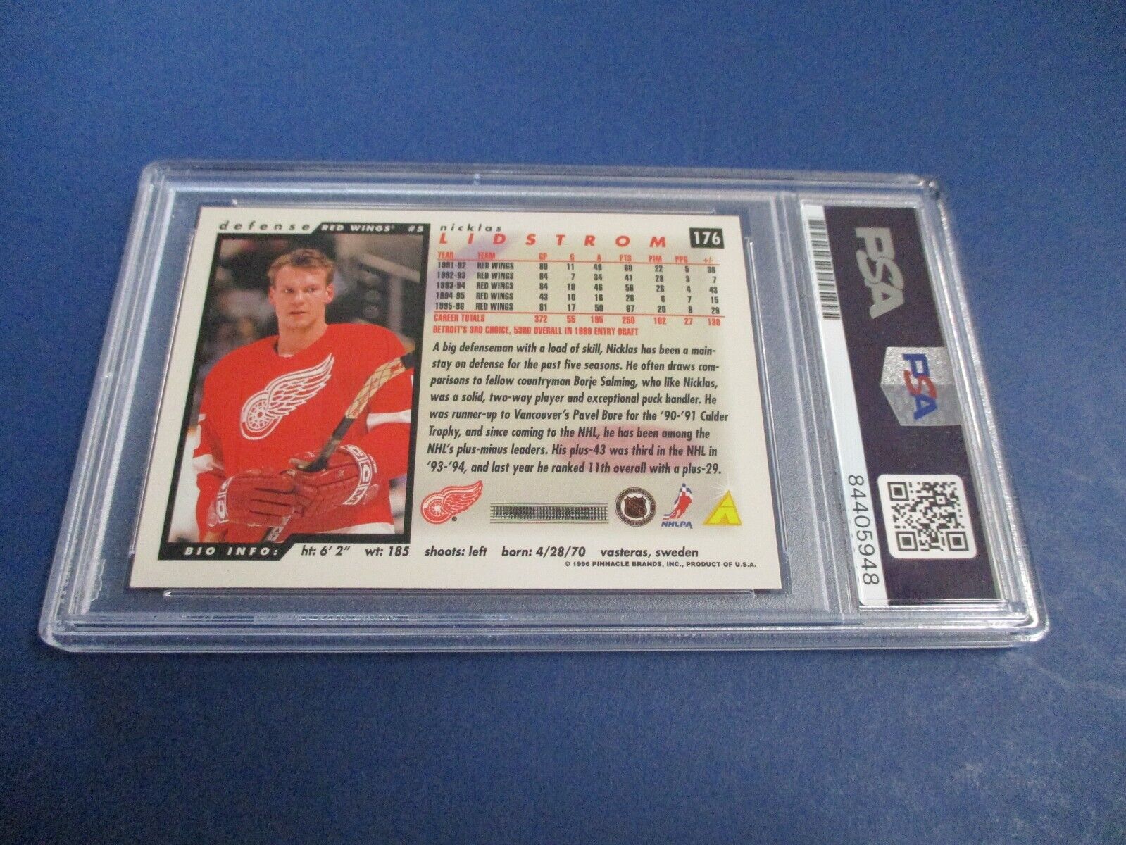 Nicklas Lidstrom Autographed Signed 1996-97 Score Card #176 PSA Slab Auth.