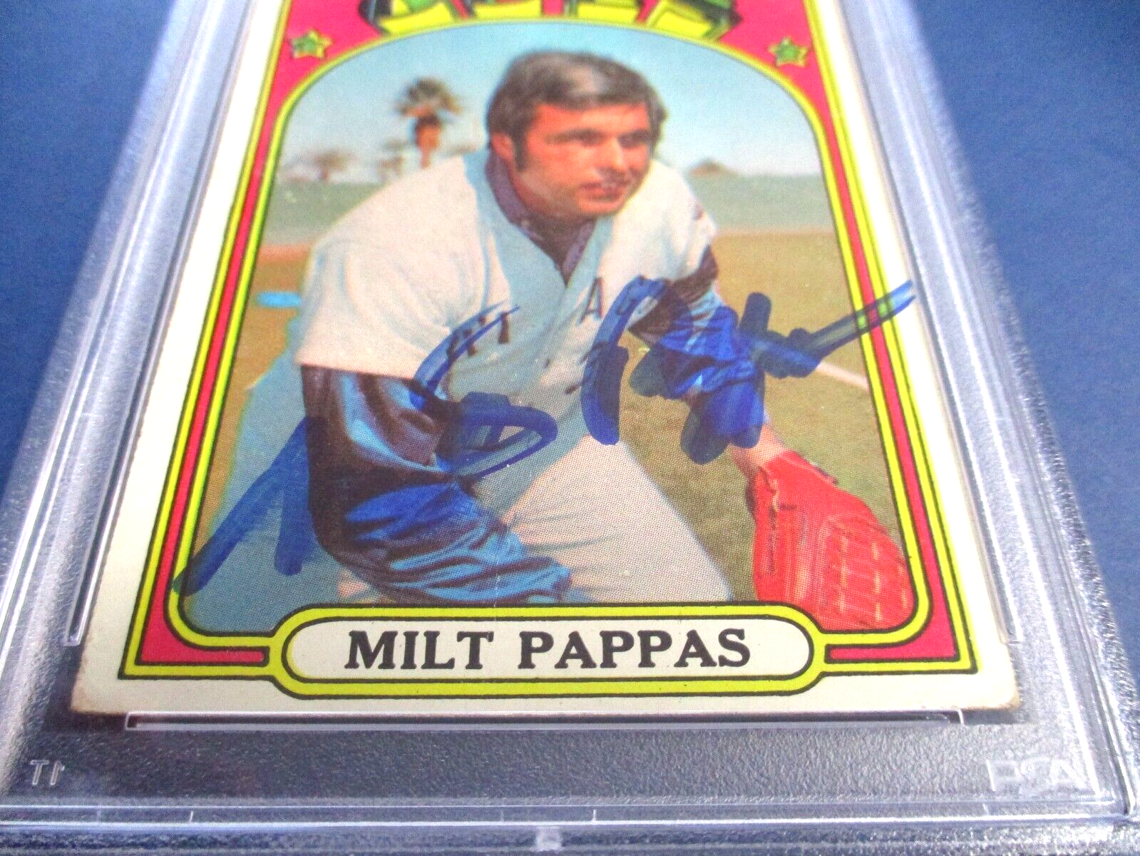 Milt Pappas Autographed Signed 1972 Topps Baseball Card #208 PSA Slab Auth.