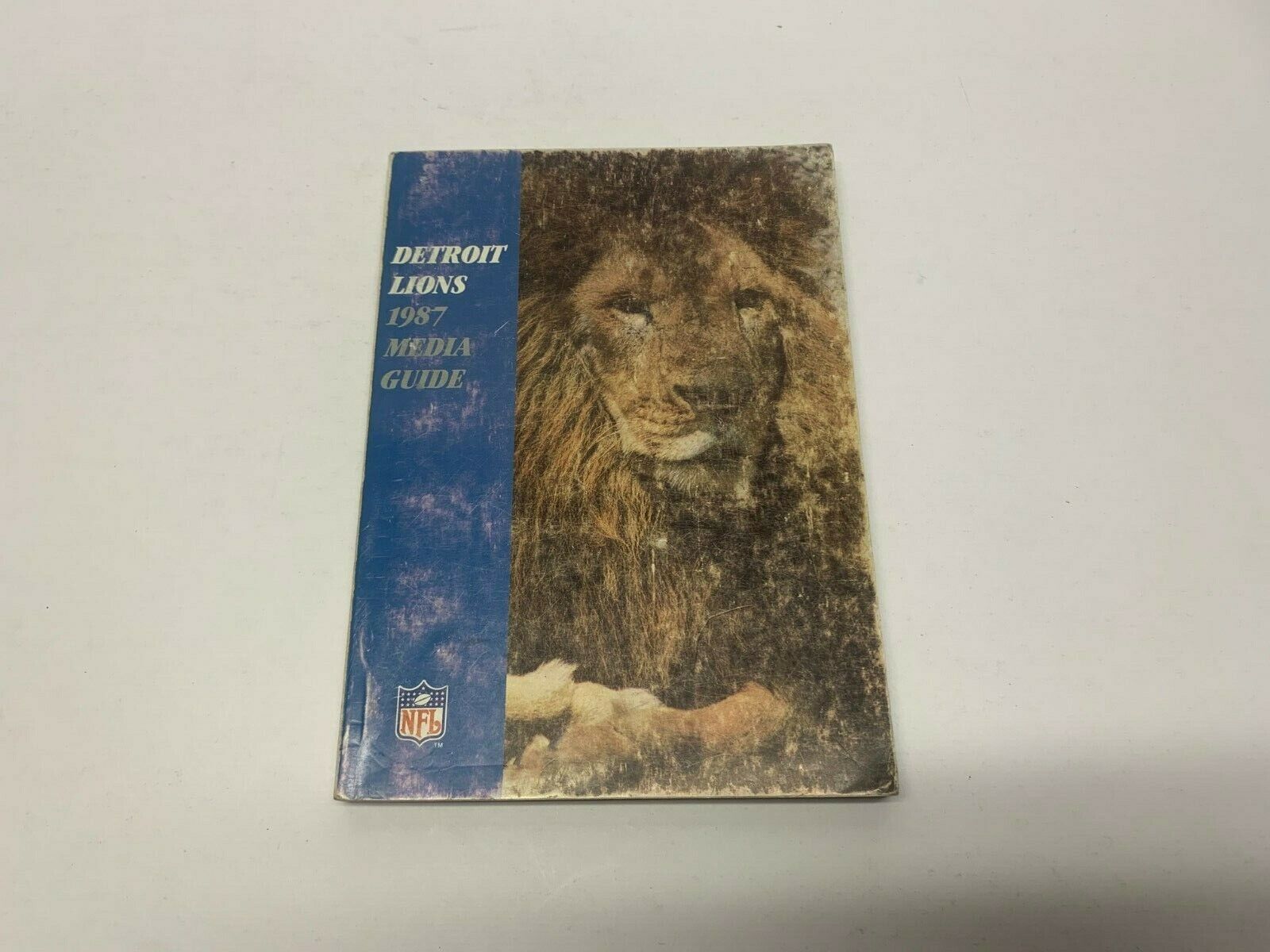 1987 Detroit Lions Media Guide small Booklet in excellent condition