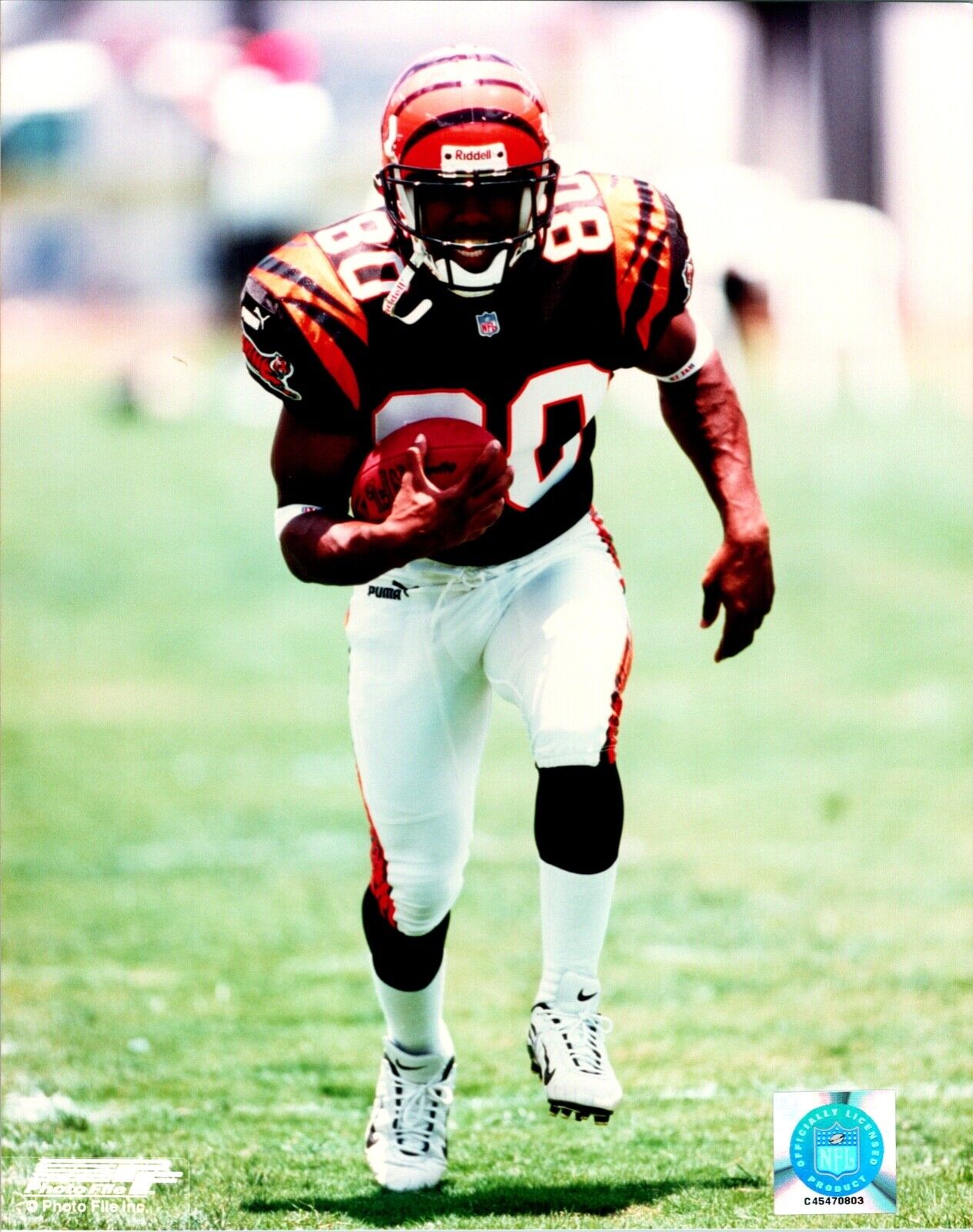 Peter Warrick Cincinnati Bengals Unsigned 8x10 Color Photo with NFL Hologram