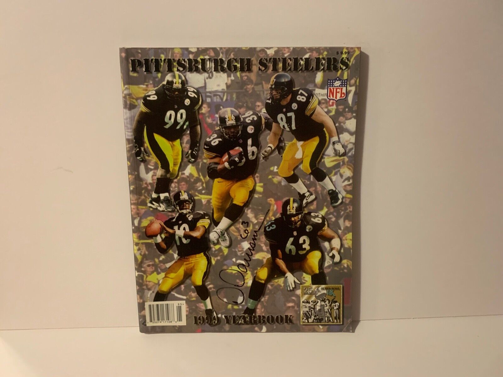 Pittsburgh Steelers 1999 Yearbook Autographed by Dermontti Dawson On Cover