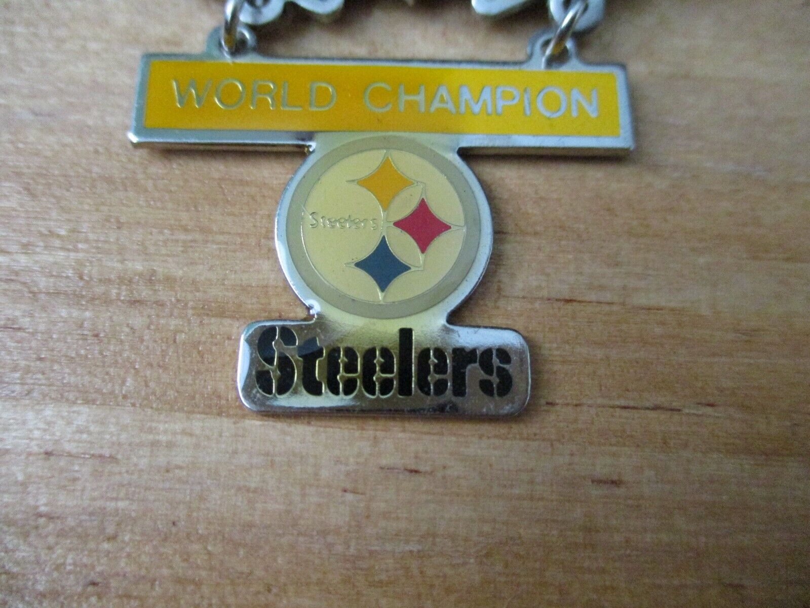 Pittsburgh Steelers Super Bowl 14 XIV Champions Bradshaw CA Two Piece Hanger Pin