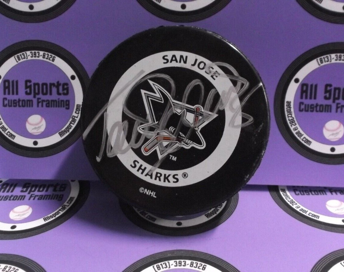 Teemu Selanne San Jose Sharks Autographed NHL Official Game Puck JSA #VV50662