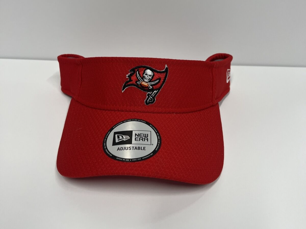 Tampa Bay Buccaneers Red Visor Hat New W/ Hologram Sticker NEW ERA Brand  NWT