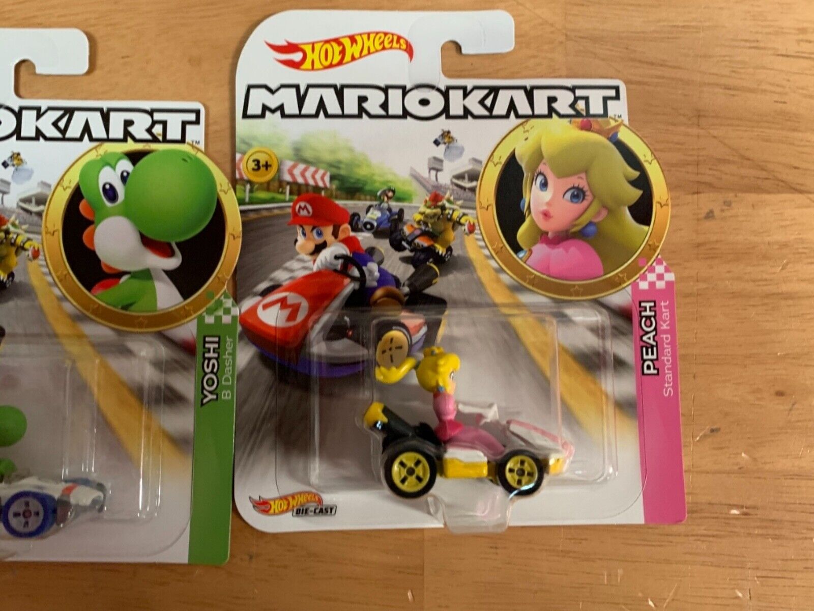 Hot Wheels Diecast Mario Kart Set of 5 Cars