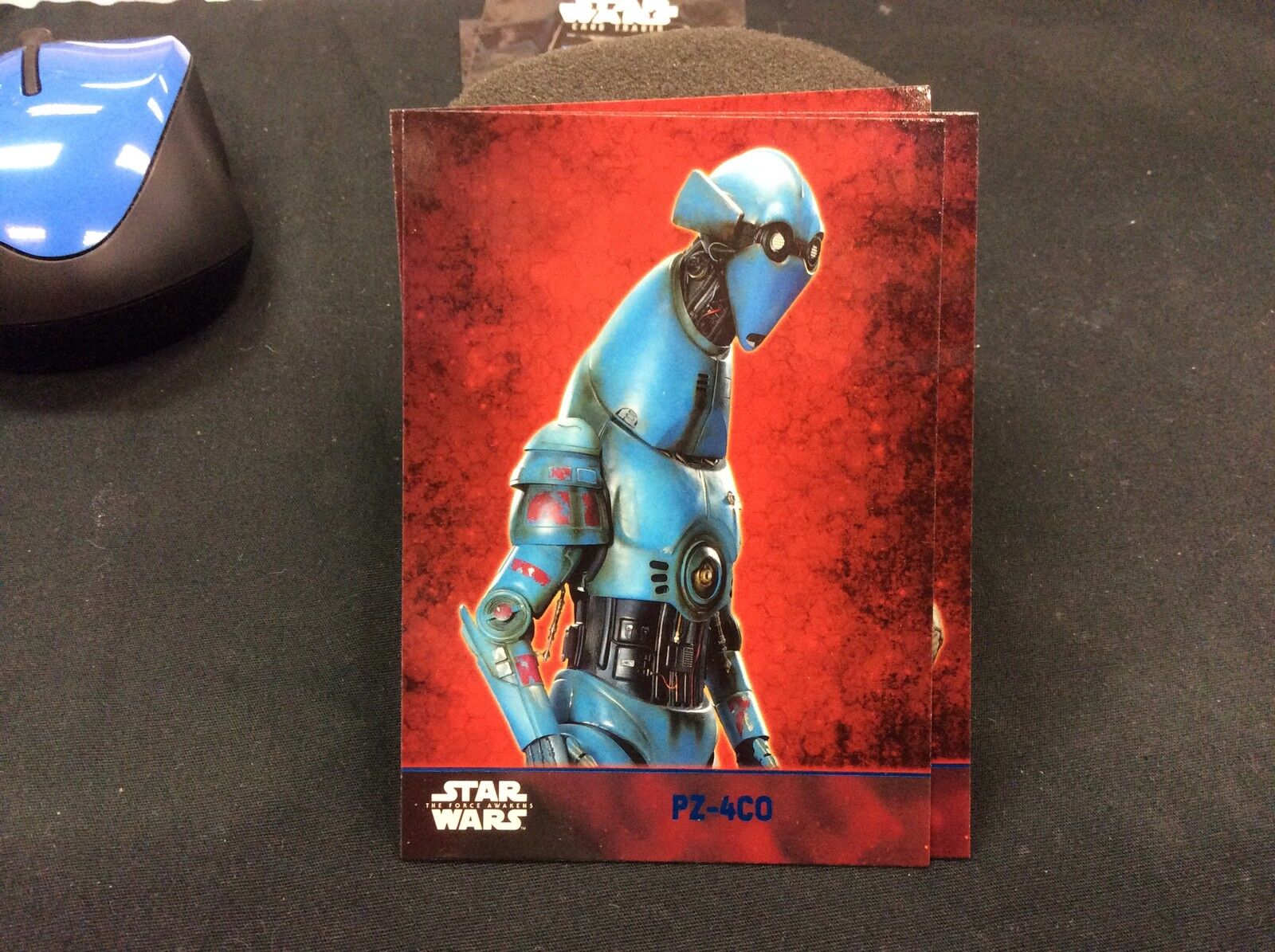 Star Wars The Force Awakens Topps Blue LOT R2-D2 Ren PZ-4CO Hassek Unkar's Thug