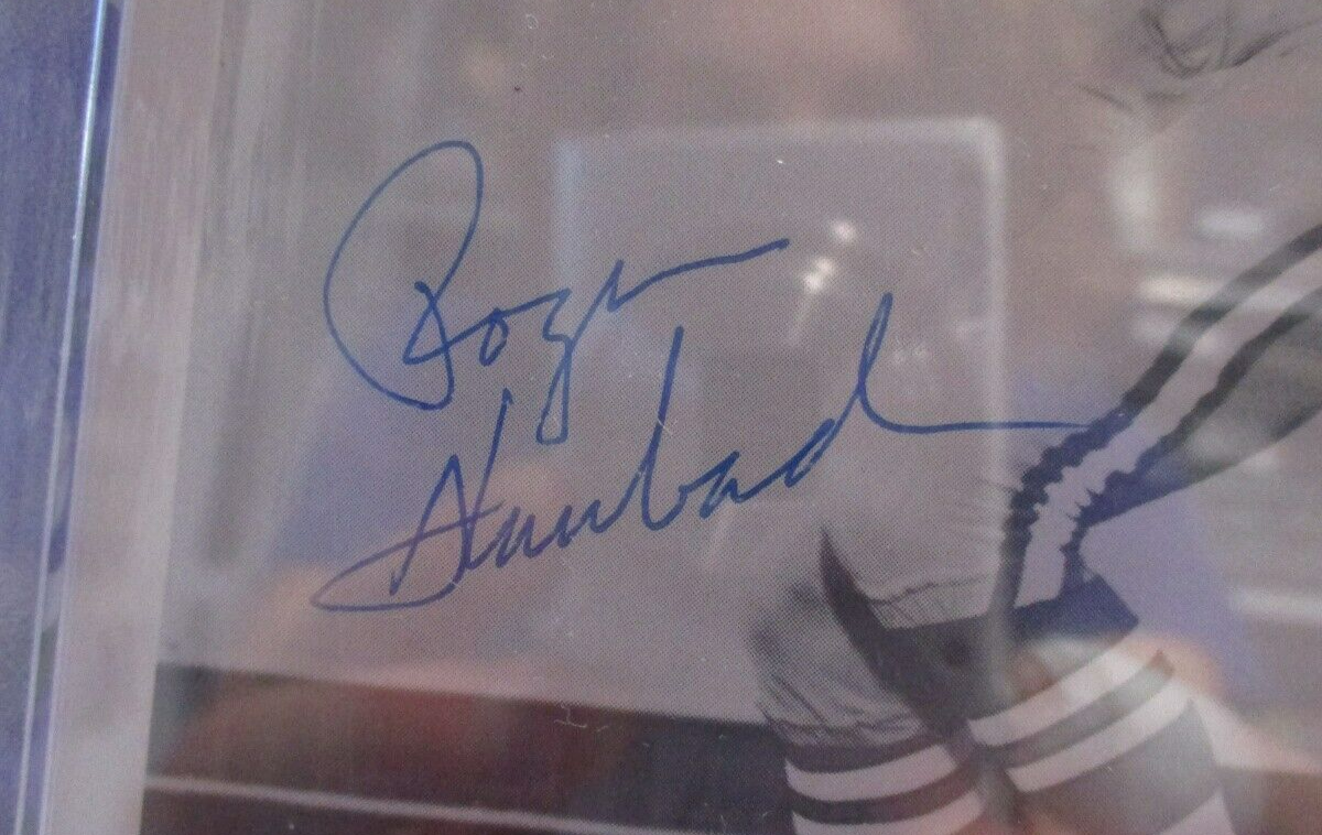 Roger Staubach Autographed Signed 5x7 B&W Cowboys Team Photo PSA Slab #84796858