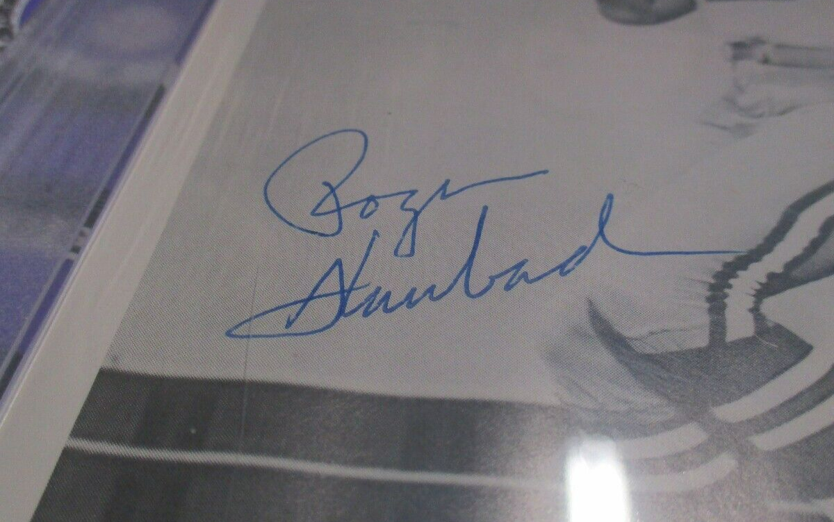 Roger Staubach Autographed Signed 5x7 B&W Cowboys Team Photo PSA Slab #84796858