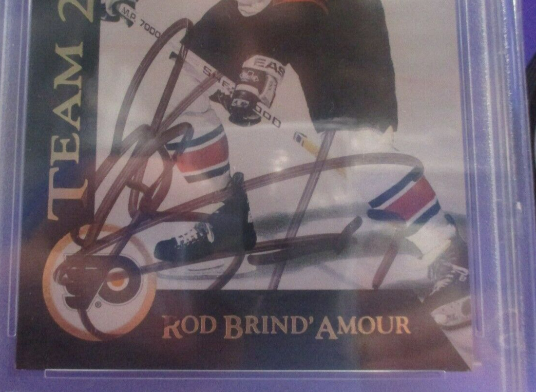 Rod Brind'Amour Autographed Signed 2000 Pinnacle Team Card PSA Slab #84687730