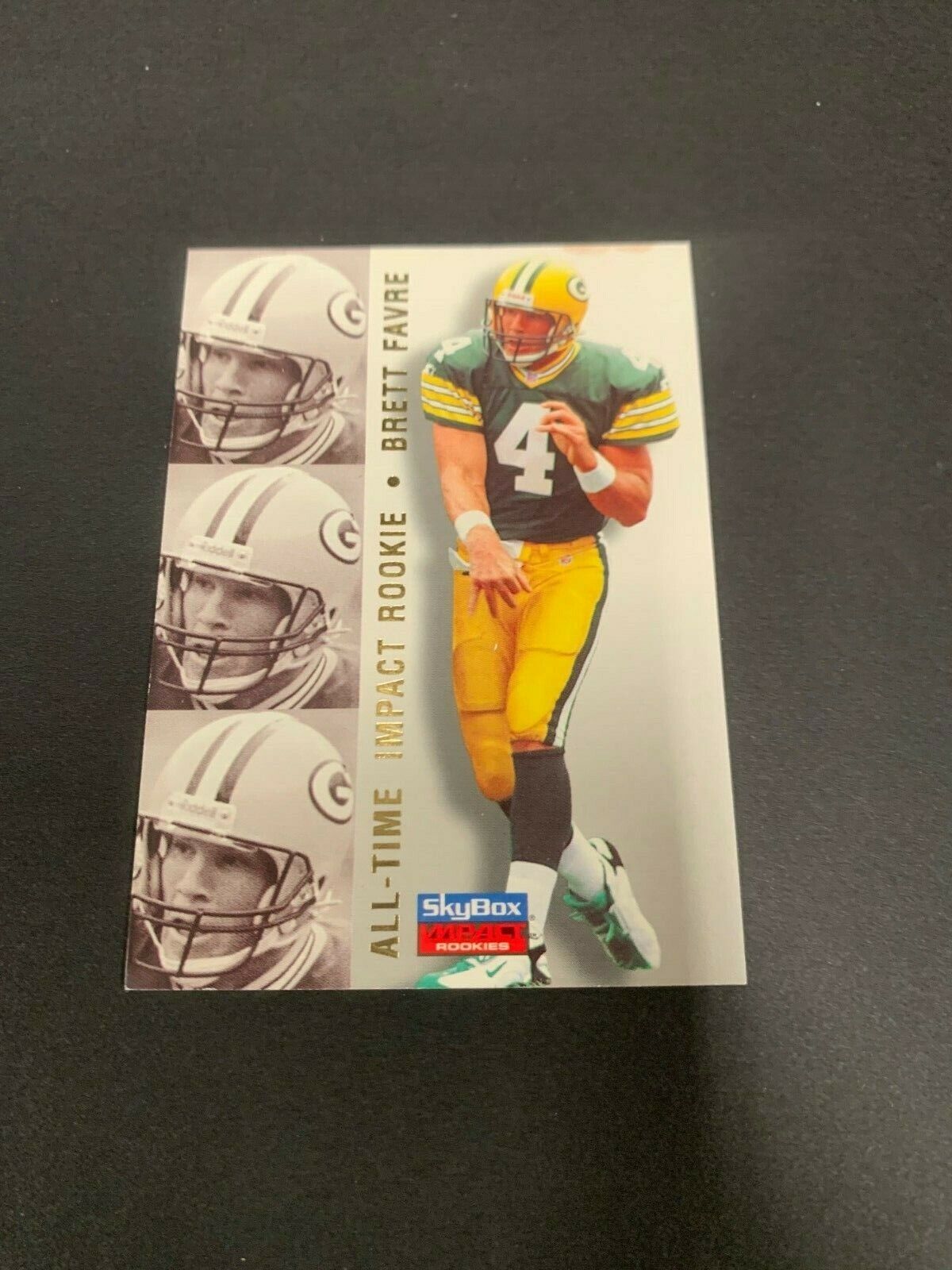 Brett Favre Green Bay Packers 1996 Sky Box Impact Rookie Card #81 In NM MT