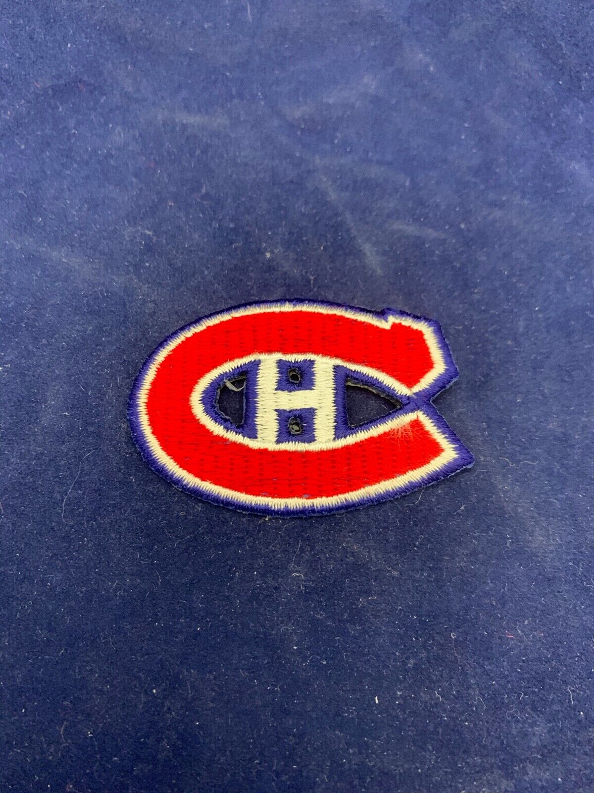 Montreal Canadiens NHL Hockey Patch Size 1.75 x 2.25 inches