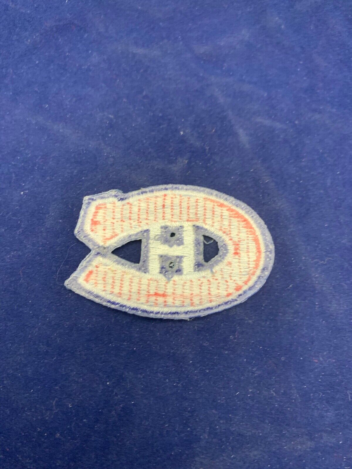 Montreal Canadiens NHL Hockey Patch Size 1.75 x 2.25 inches