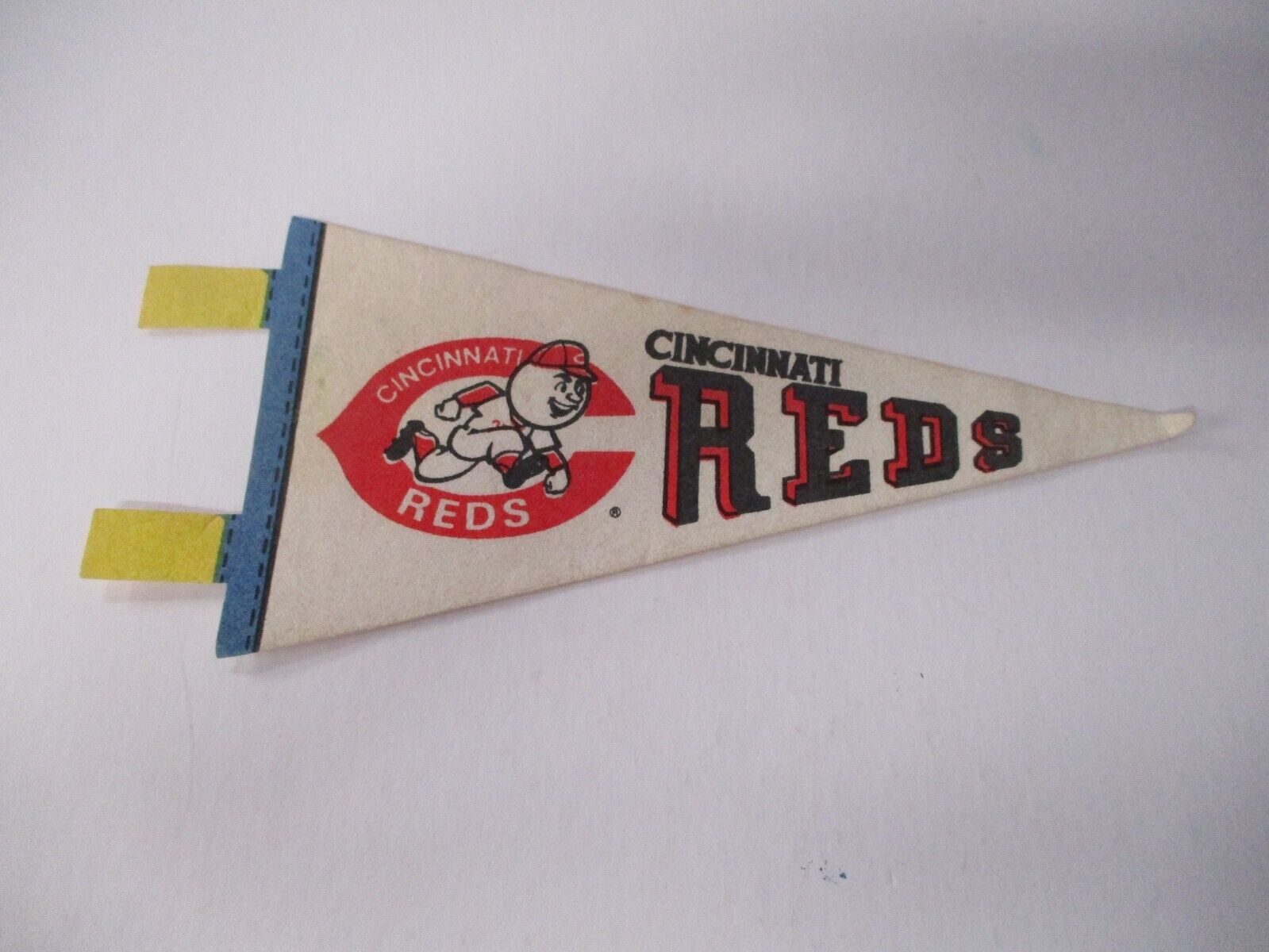 Vintage Cincinnati Reds 8 Inch Mini Pennant Flag MLB Baseball Ex Condition