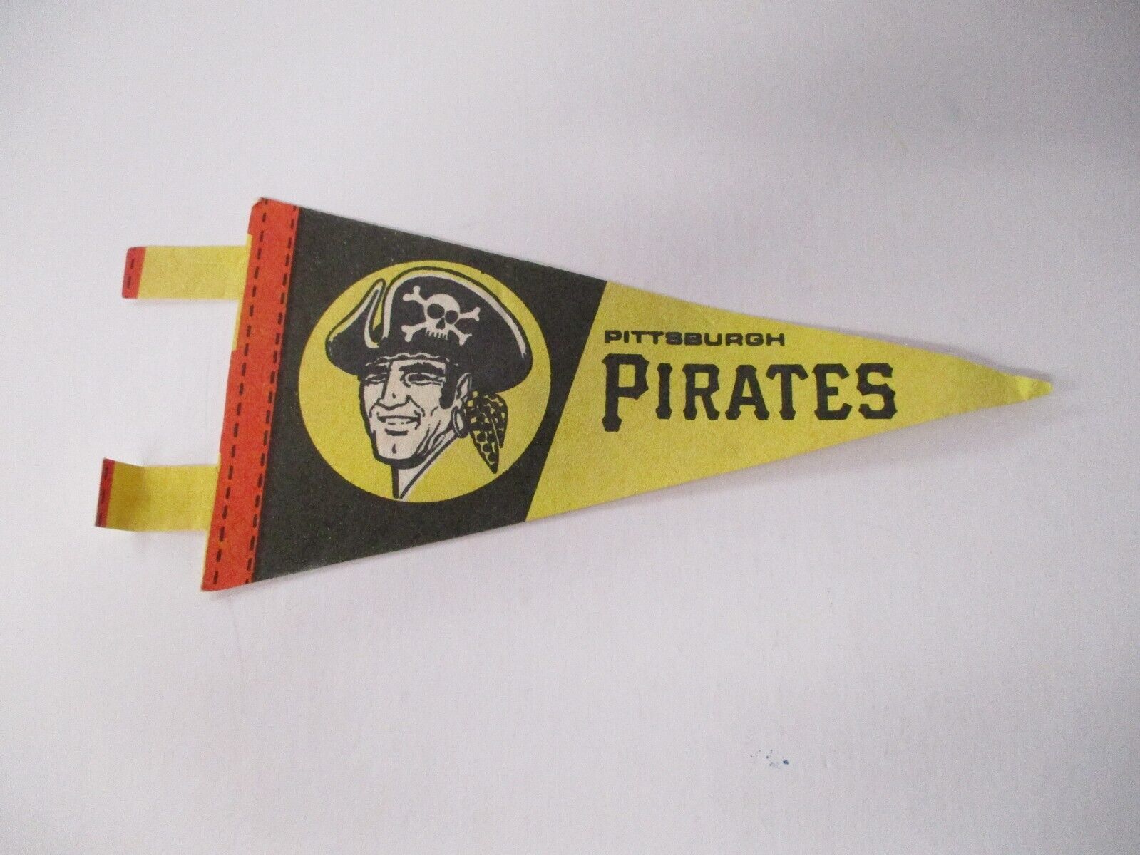 Vintage Pittsburgh Pirates 8 Inch Mini Pennant Flag MLB Baseball Ex Condition