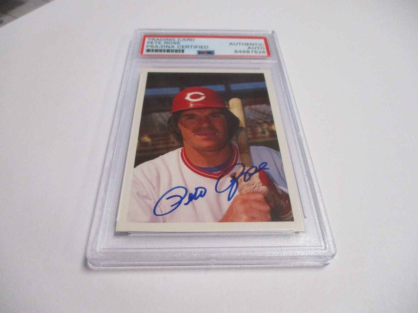 Pete Rose Cincinnati Reds Autographed 1986 Puzzle Back Baseball Card PSA Slab 3