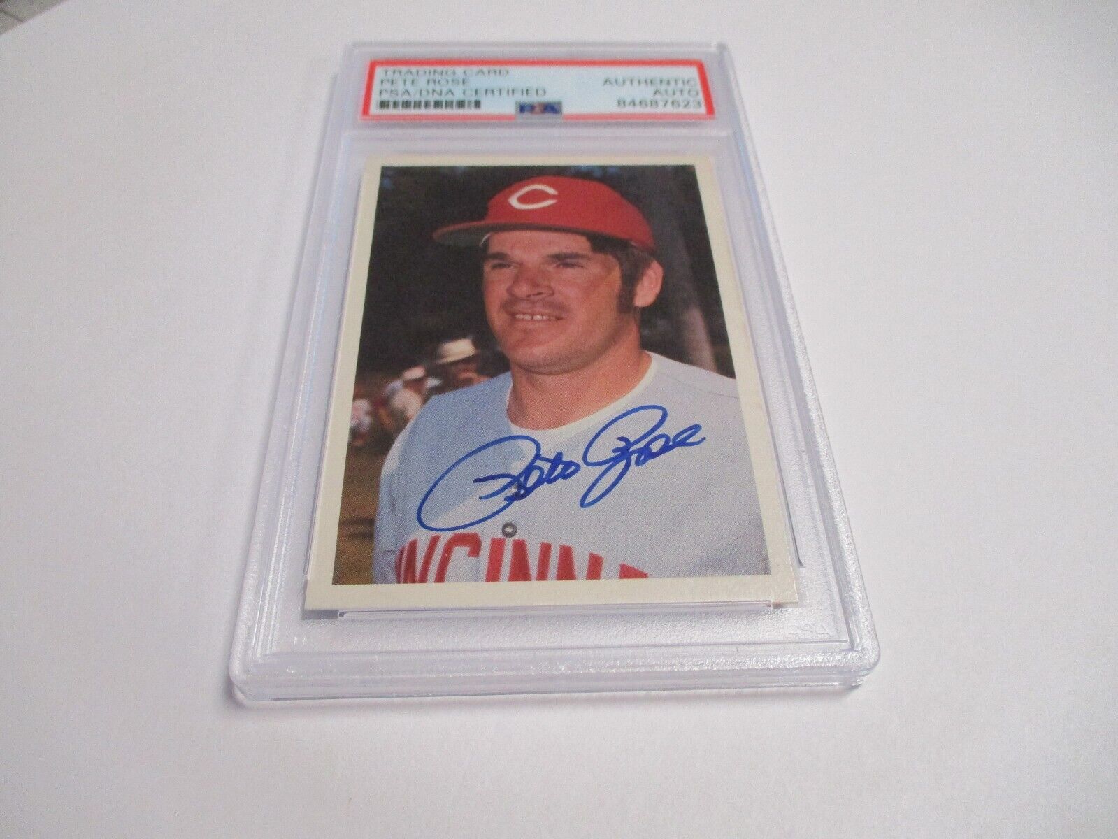 Pete Rose Cincinnati Reds Autographed 1986 Puzzle Back Baseball Card PSA Slab 4