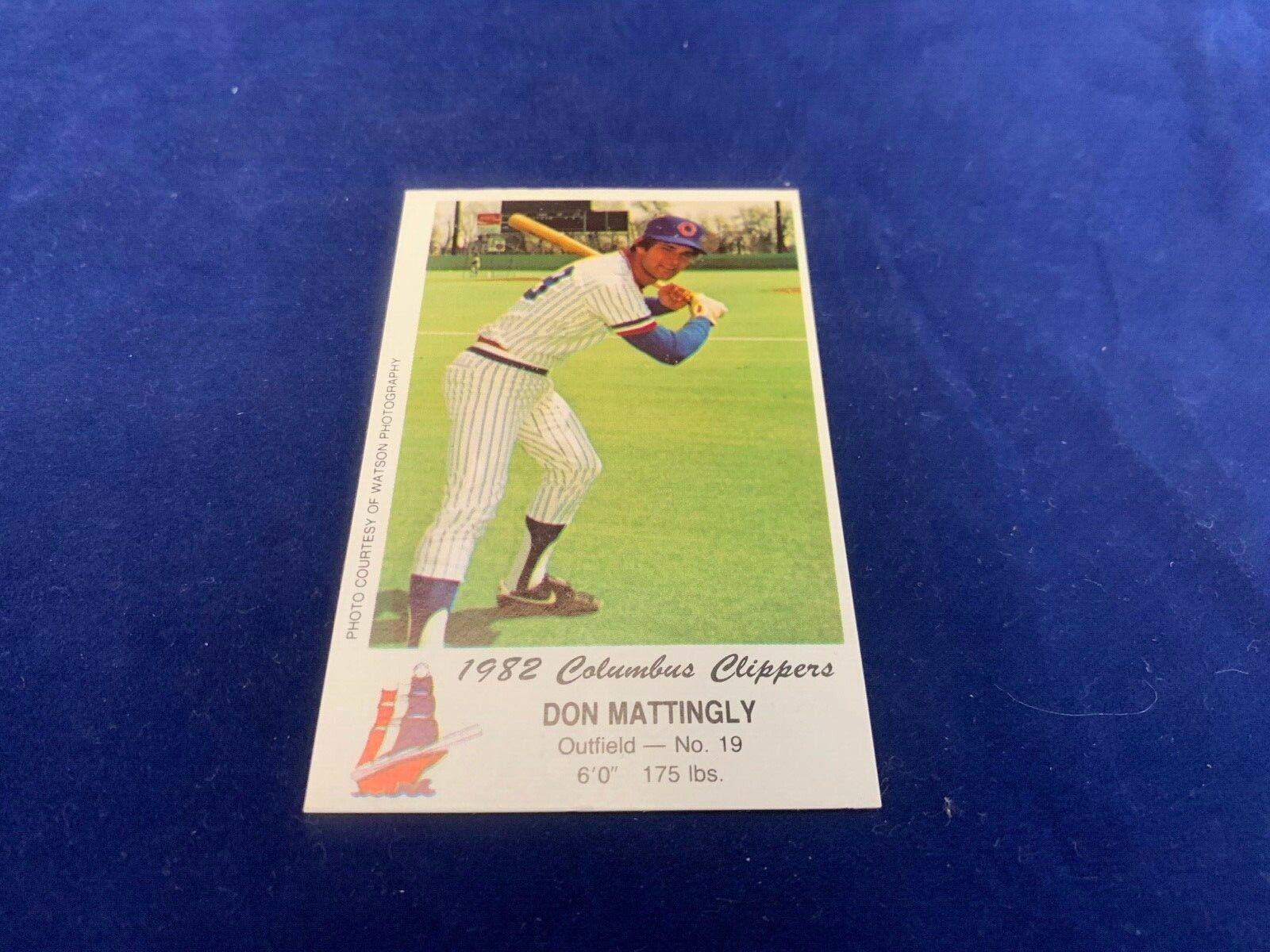 Don Mattingly 1982 Columbus Clippers Police Rookie Card in Nm Condition