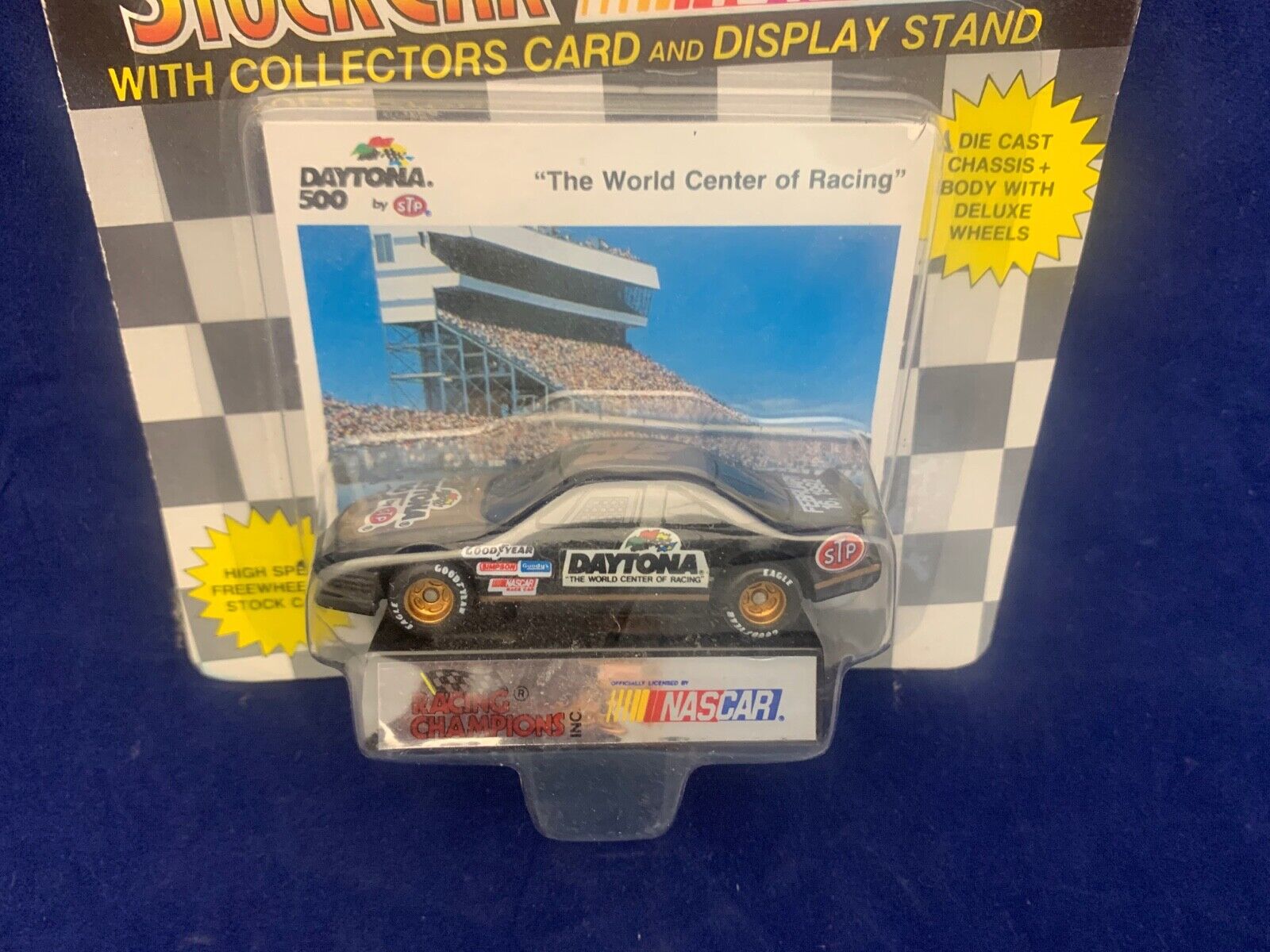 1992 Racing Champions  Daytona 500 Stock car 1992 Daytona Card and Display