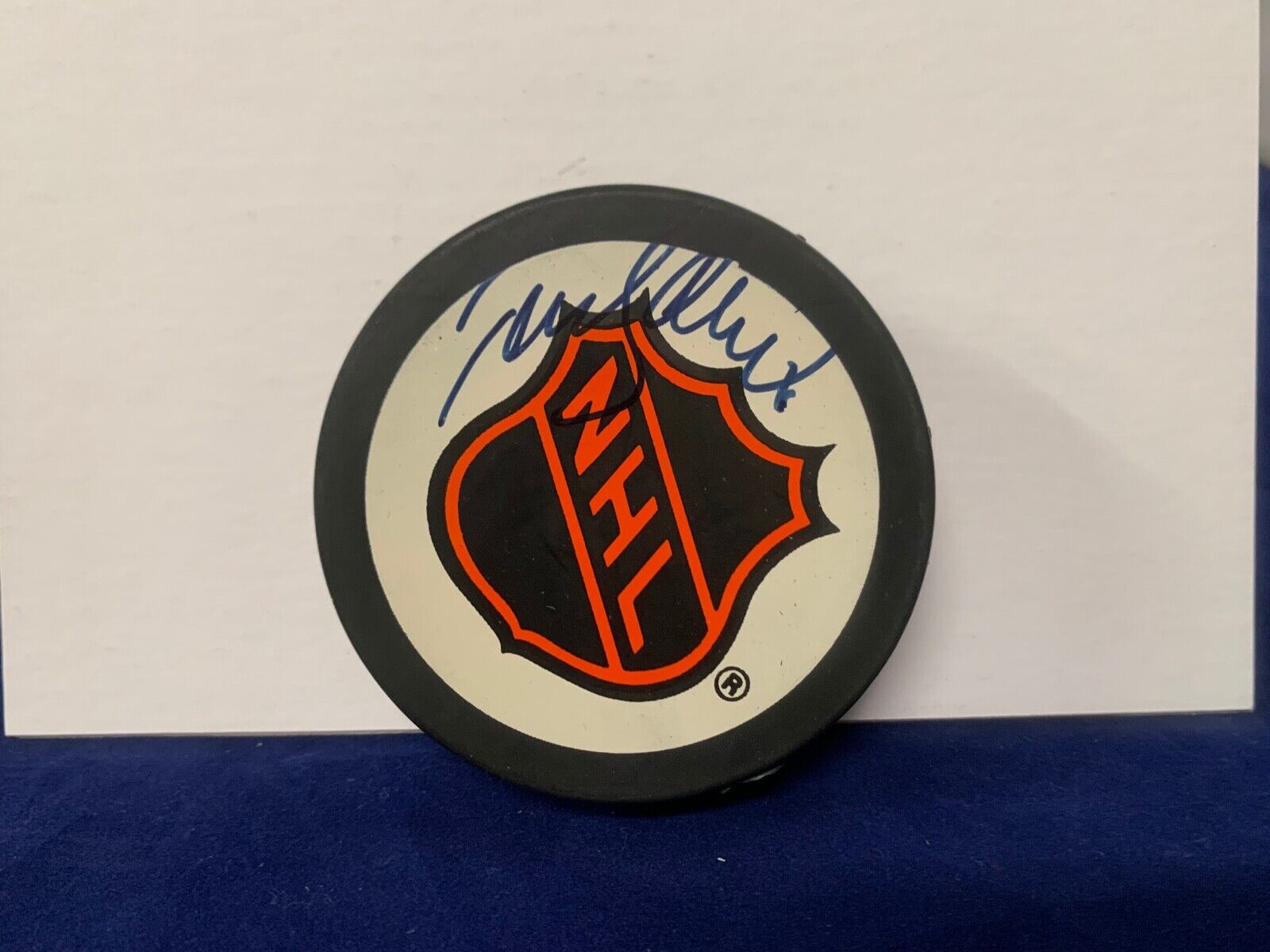 Teemu Selanne Autographed Signed Licensed NHL Hockey Puck NHL Logo with PSA COA