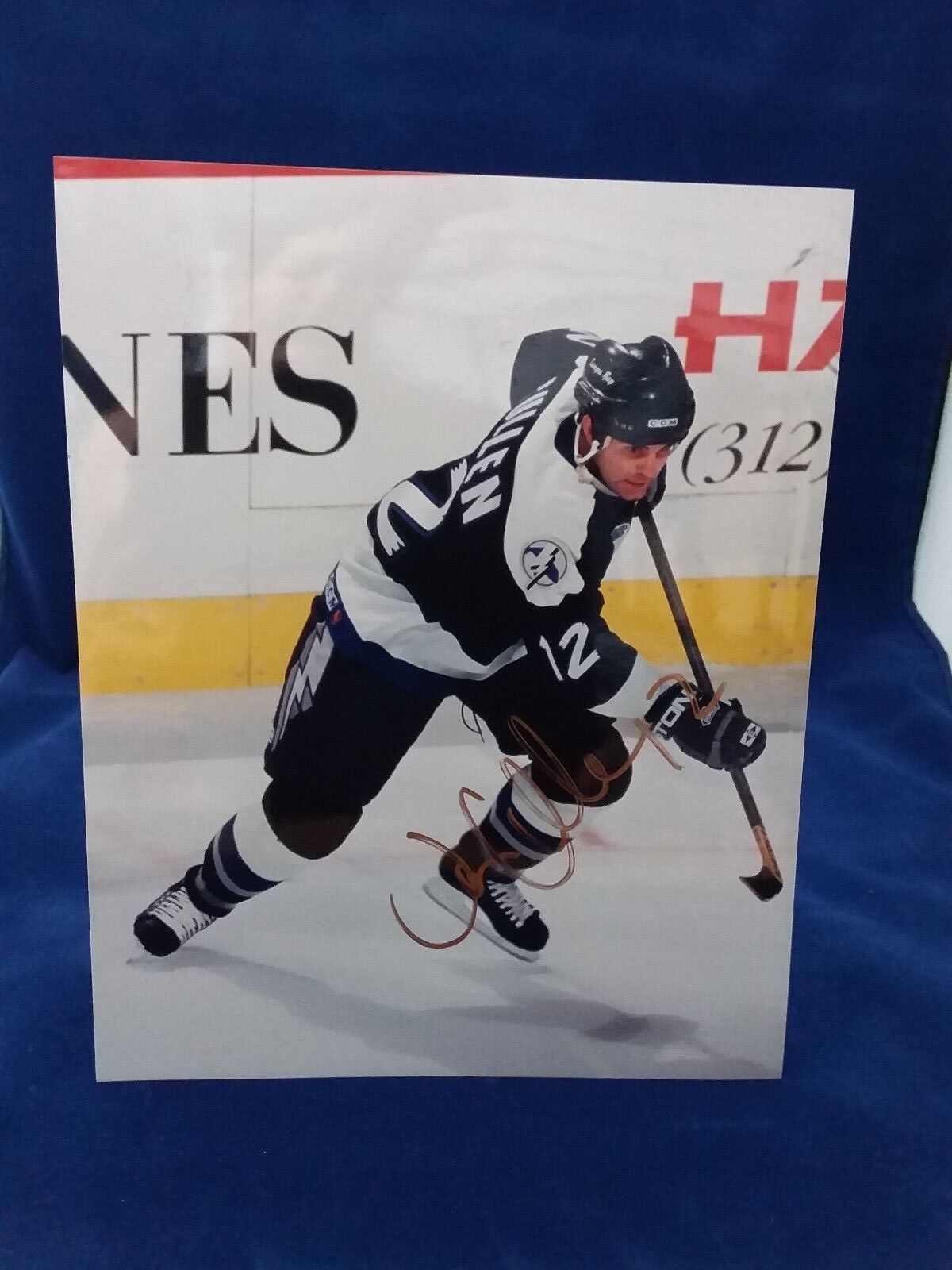 John Cullen Tampa Bay Lightning  Autographed 8x10 Photo A