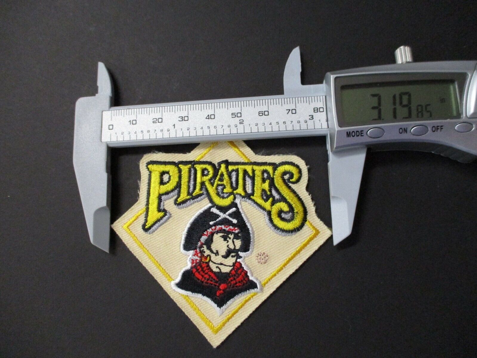 Pittsburgh Pirates Patch Size 3.25 x 3.25 inches