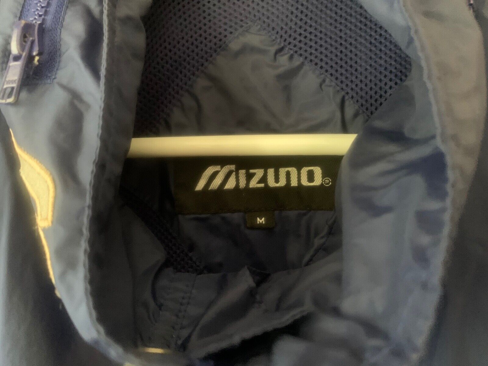 Mizuno Medium Size Dark Blue Windbreaker USED Size MEDIUM OLDER STYLE