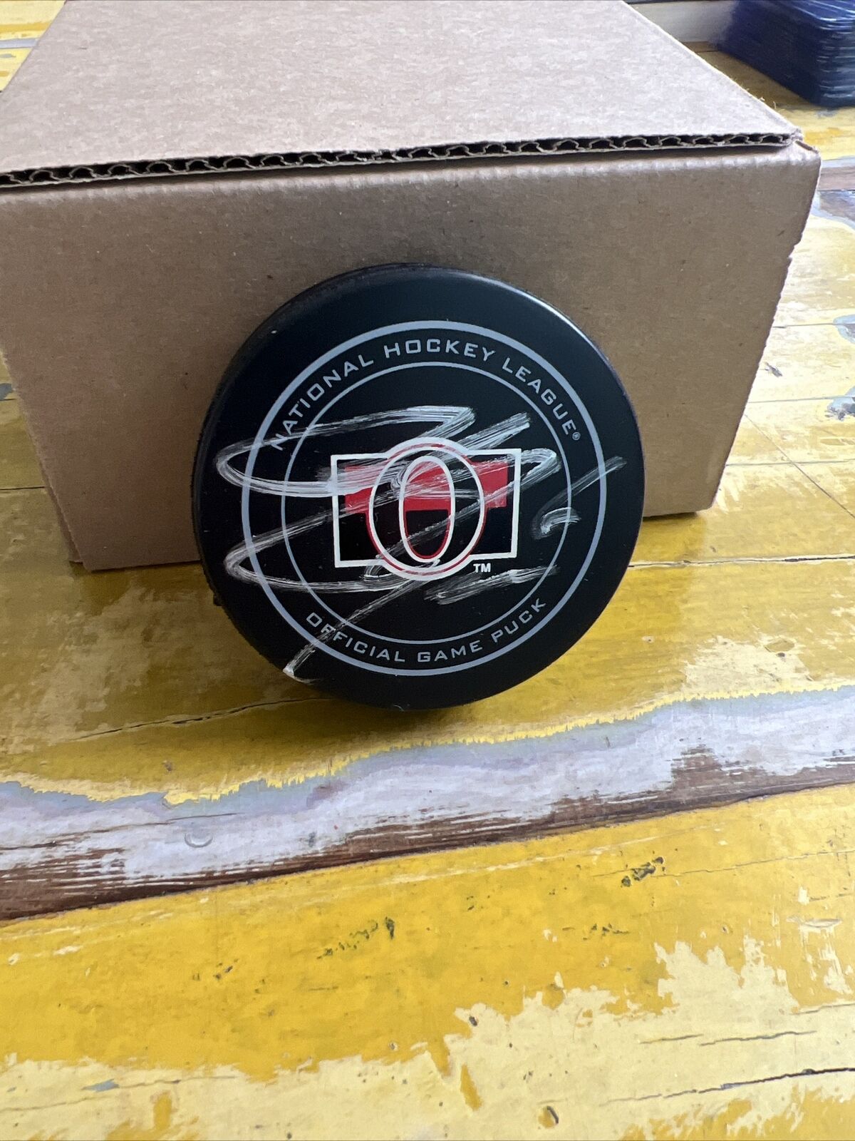 NHL Bobby Ryan Autographed Signed Senators Official Game Puck JSA COA