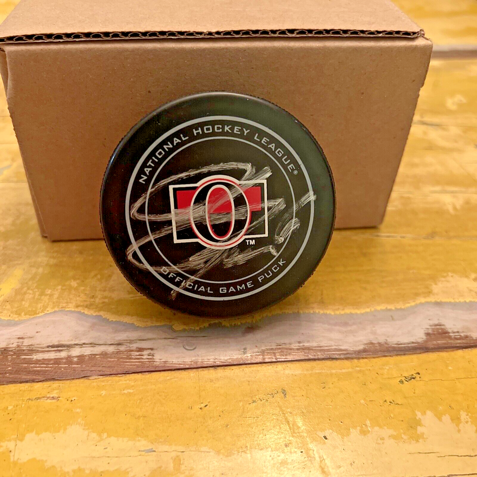 NHL Bobby Ryan Autographed Signed Senators Official Game Puck JSA COA