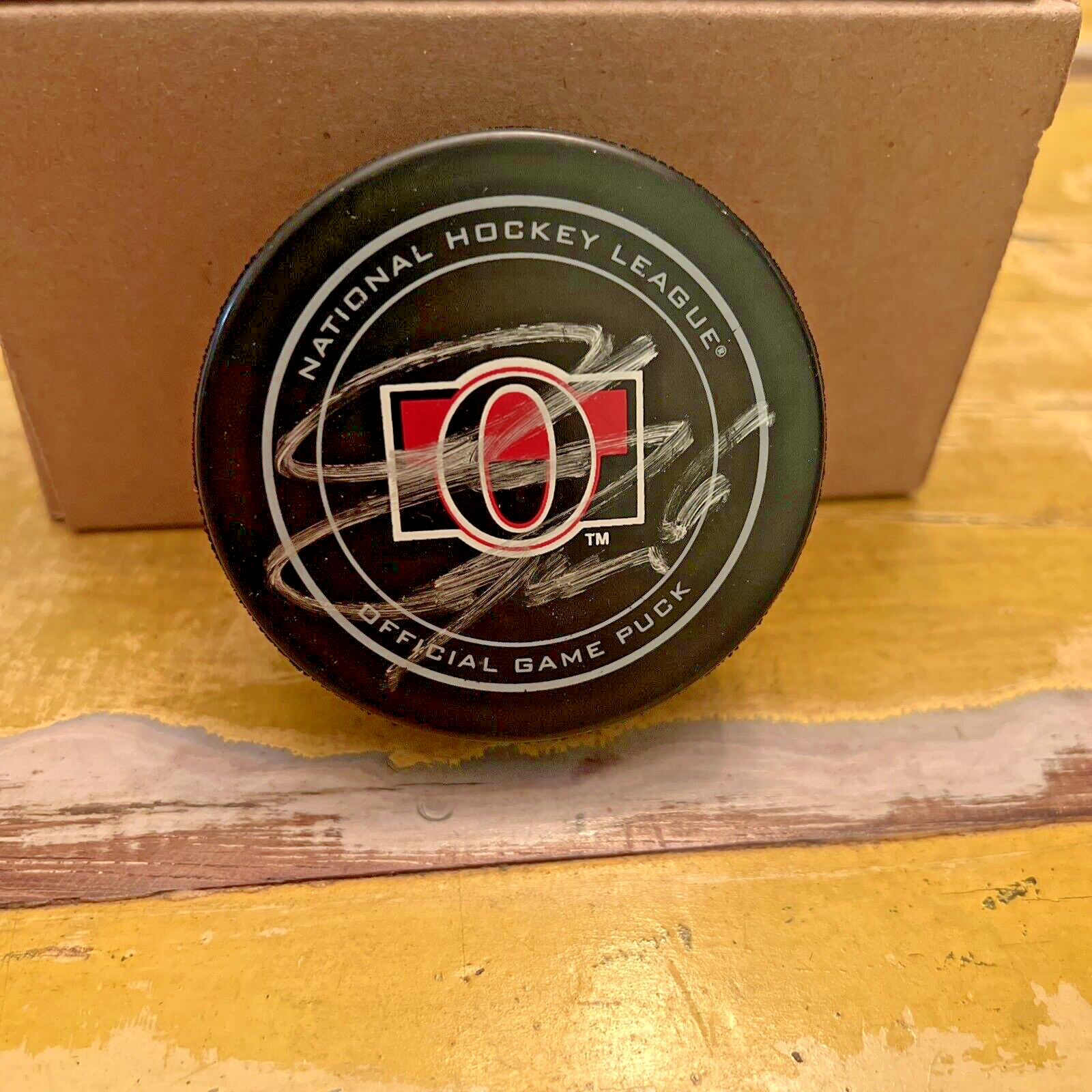 NHL Bobby Ryan Autographed Signed Senators Official Game Puck JSA COA