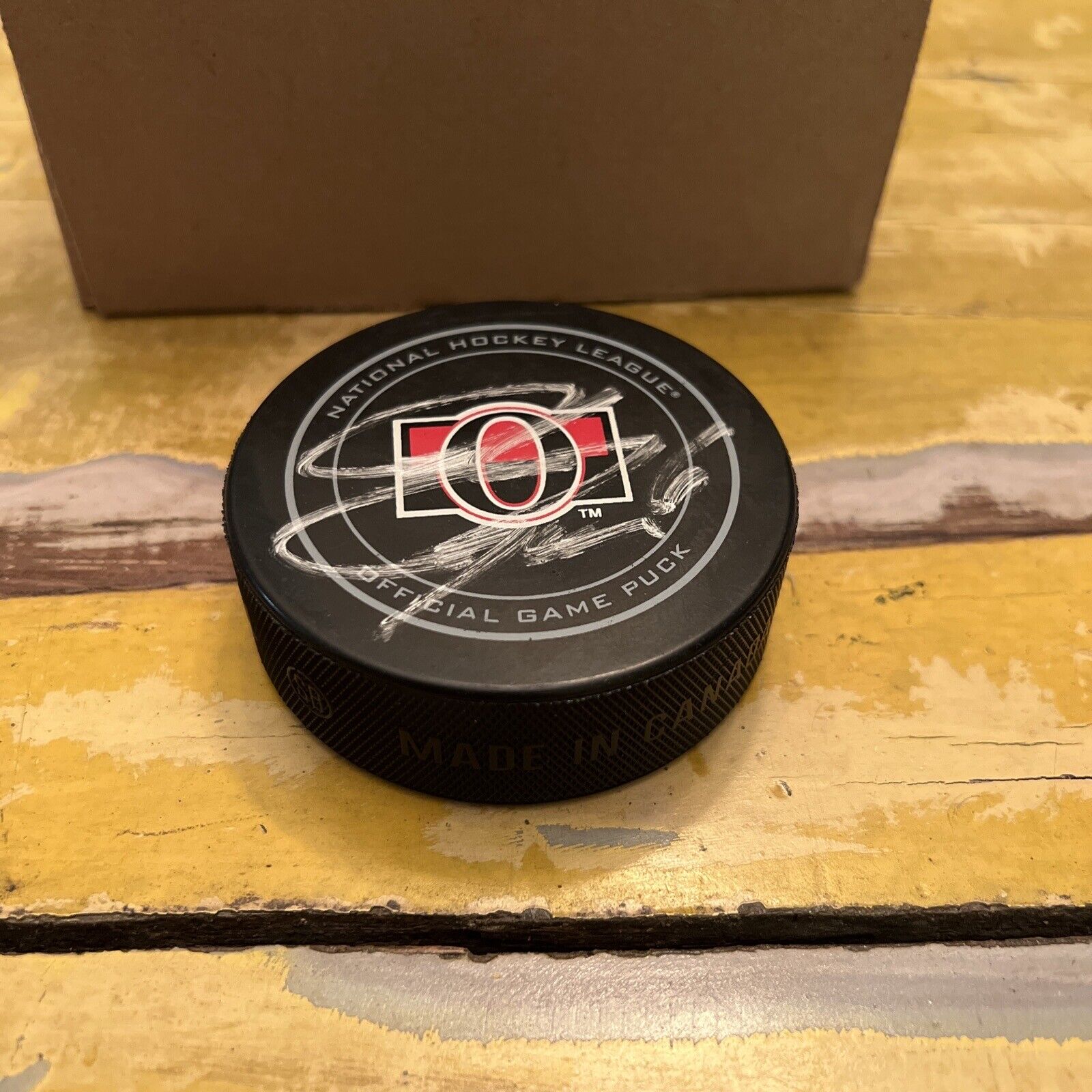 NHL Bobby Ryan Autographed Signed Senators Official Game Puck JSA COA