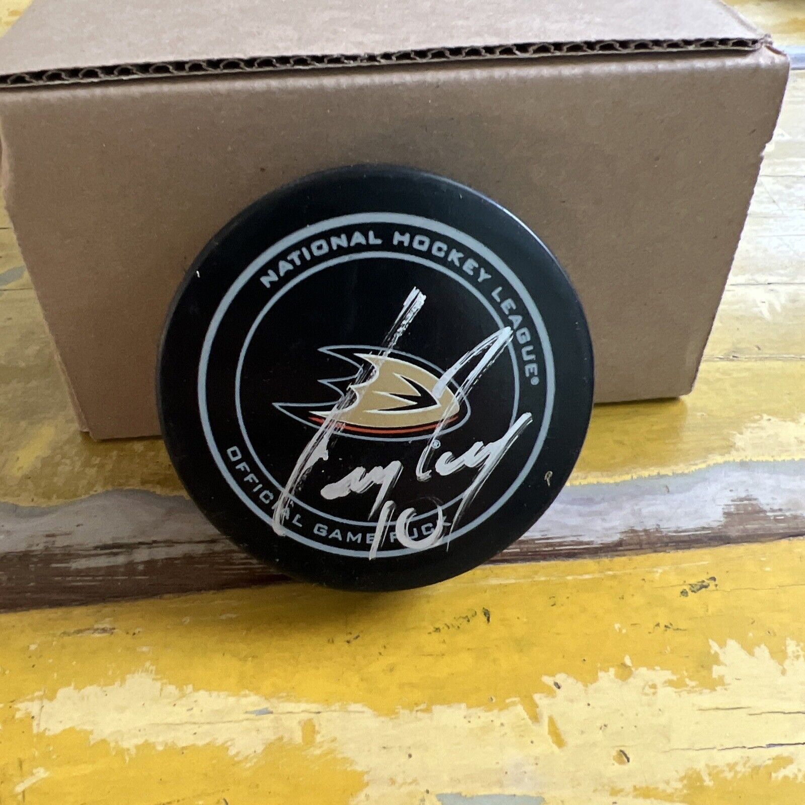 NHL Corey Perry Autographed Signed Ducks Official Game Hockey Puck JSA COA