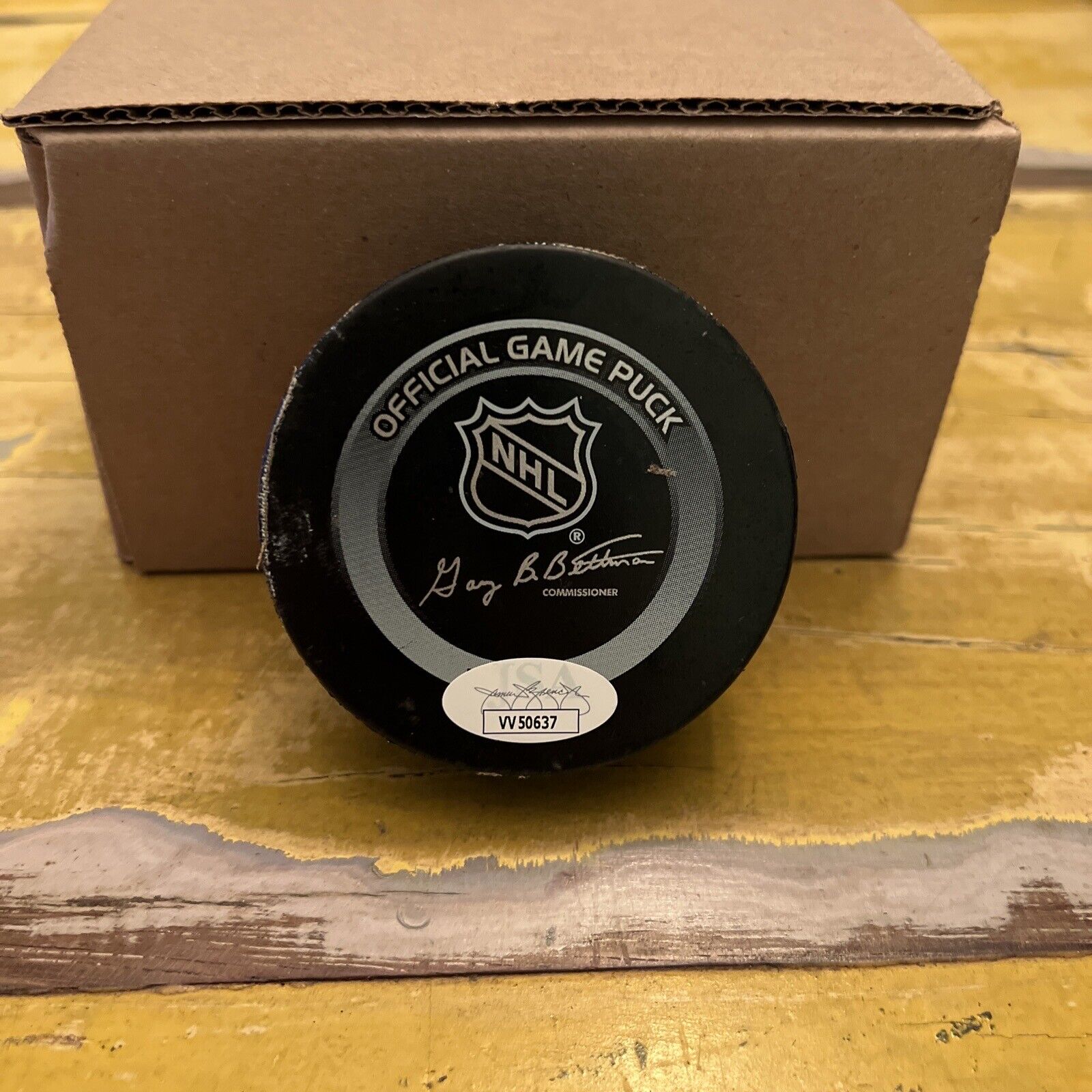 NHL Shaye Corson Autographed Signed Leafs Official Game Puck JSA COA