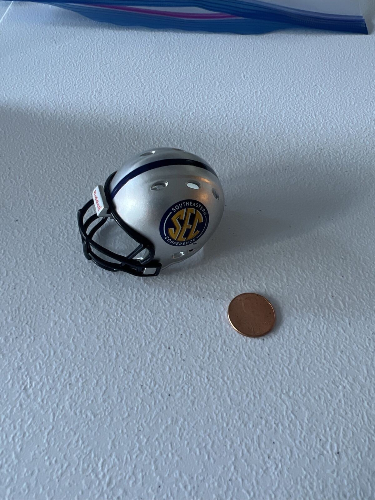 NCAA South East Conf Riddell Brand Licensed May 2013 Mini Helmet Pocket Size New