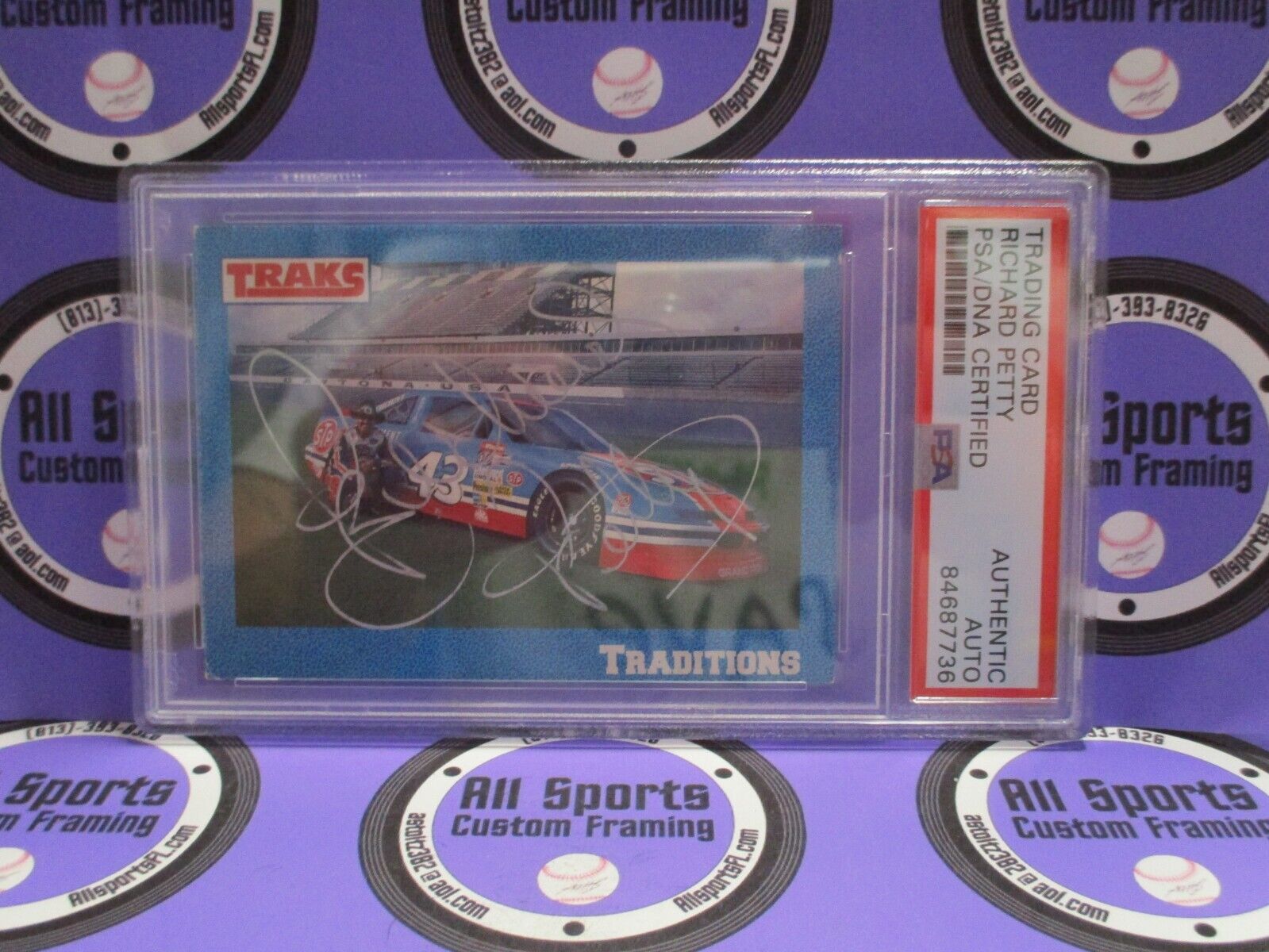 Richard Petty "The King" Autographed Signed 1991 Traks Racing Card #49 PSA Slab