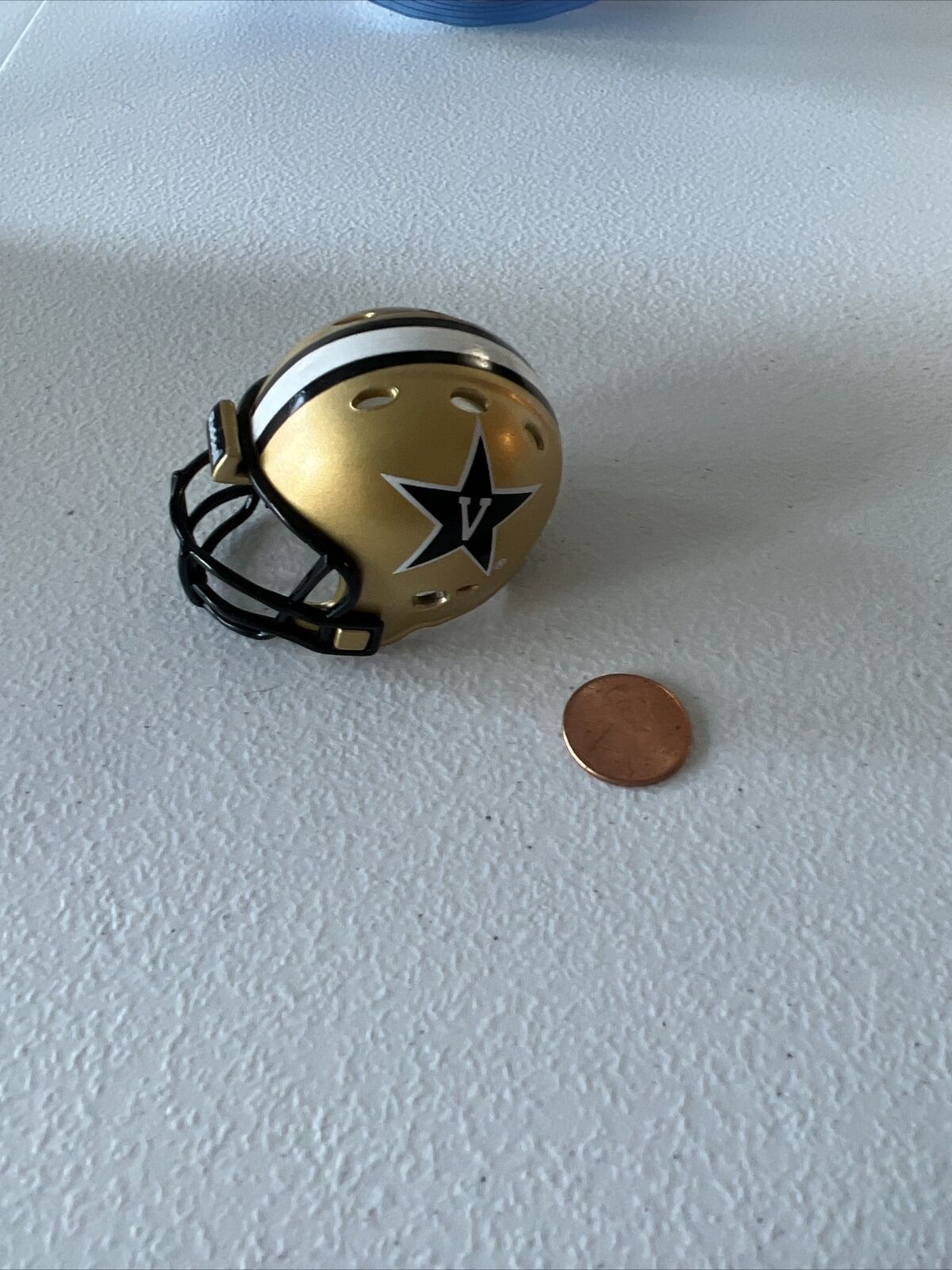 NCAA Vanderbilt Riddell Brand Licensed May 2013 Mini Helmet Pocket Size