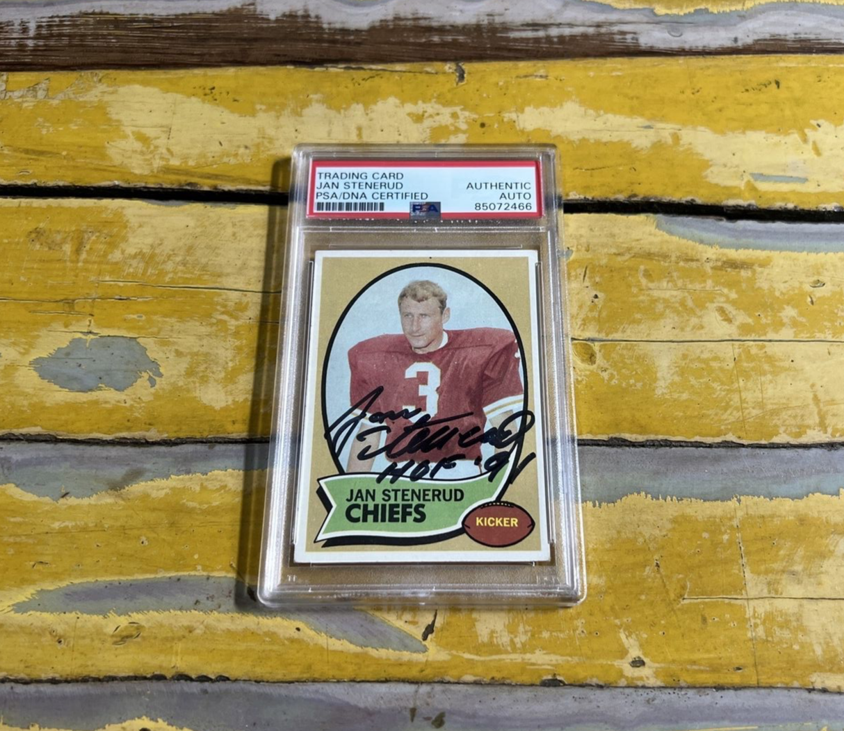 NFL Jan Stenerud Autographed Signed 1970 Topps Rookie Card #25 Script PSA Slab