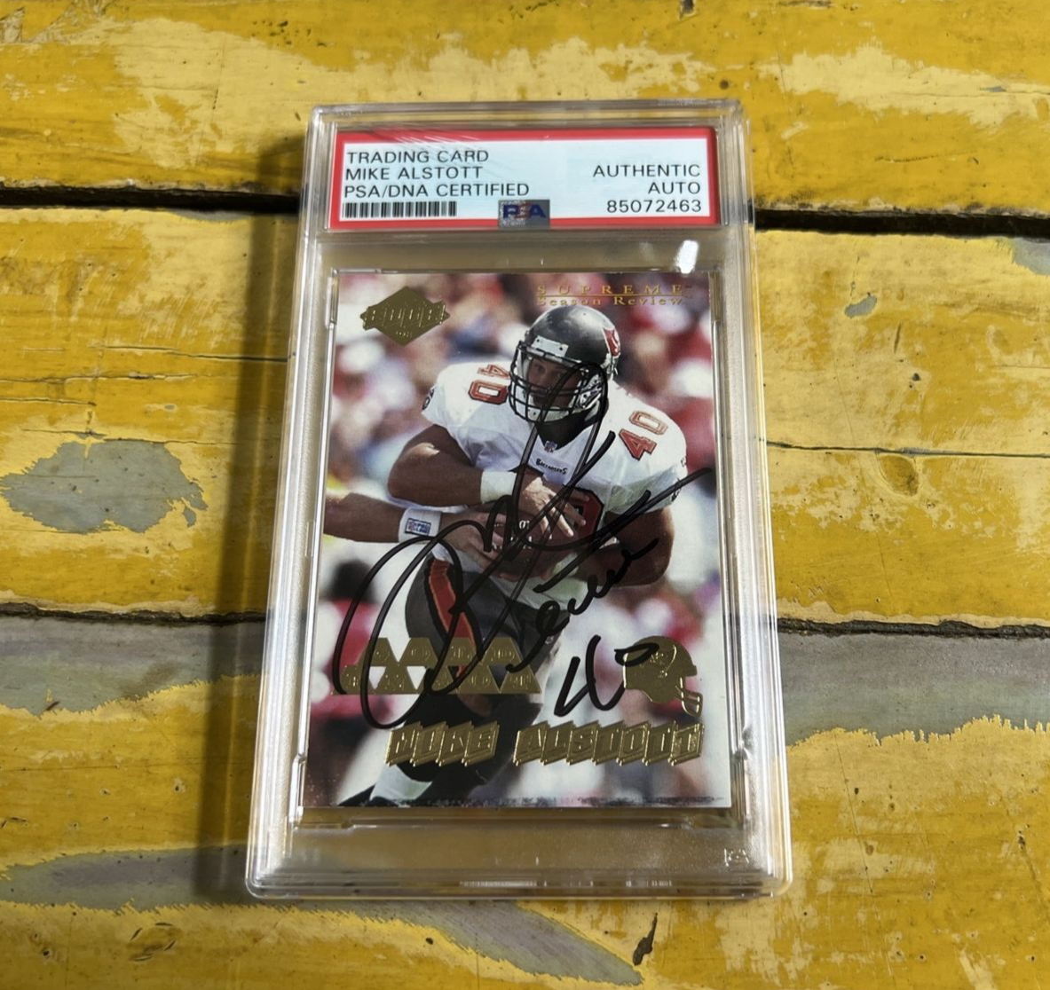 NFL Mike Alstott Autographed Signed 1998 GI Collectors Edge Card #179 PSA Slab