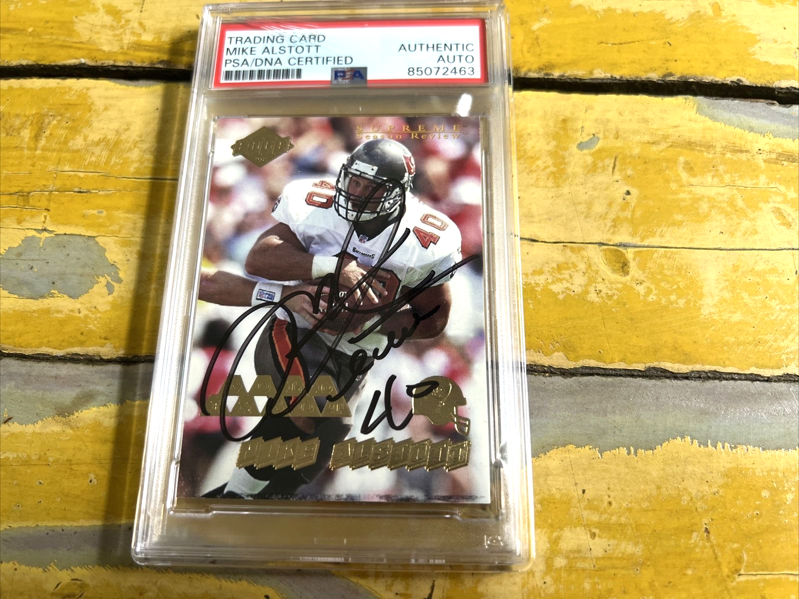 NFL Mike Alstott Autographed Signed 1998 GI Collectors Edge Card #179 PSA Slab