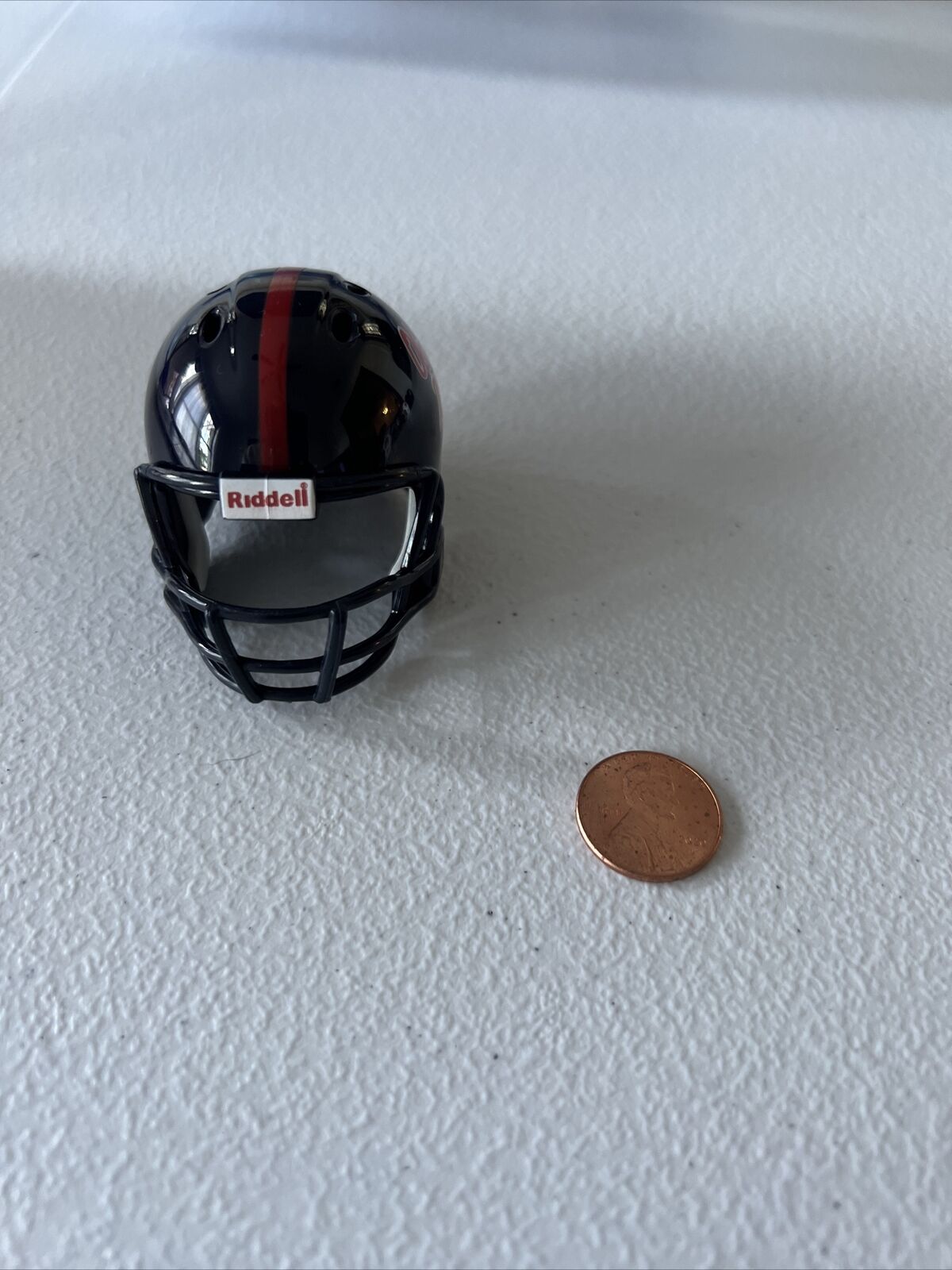 NCAA Ole Miss Riddell Brand Licensed 2013 Mini Helmet Pocket Size New