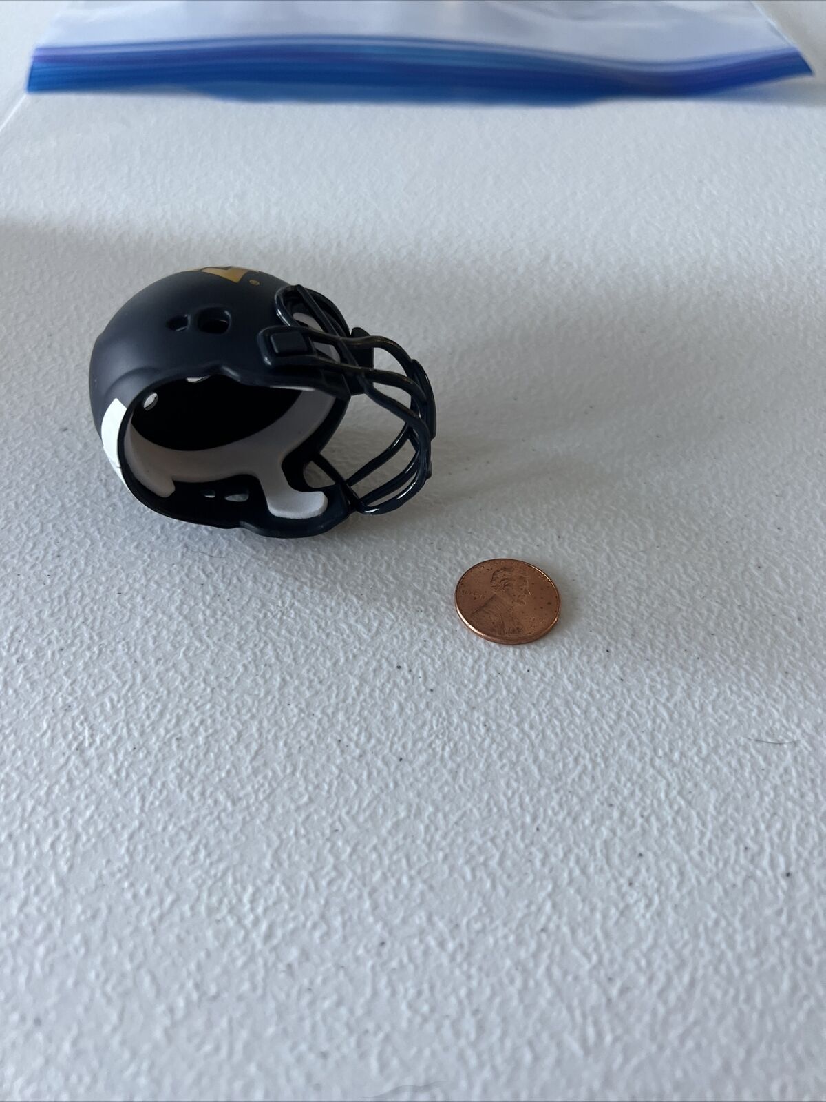 NCAA West Virginia Riddell Brand Licensed May 2015 Mini Helmet Pocket Pro