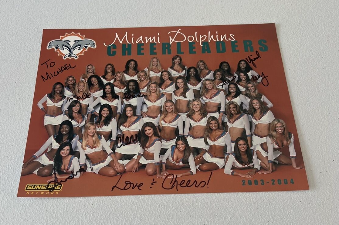 NFL Miami Dolphins Cheerleaders Autographed Signed 2003-2004 8x10 Photo Persona.