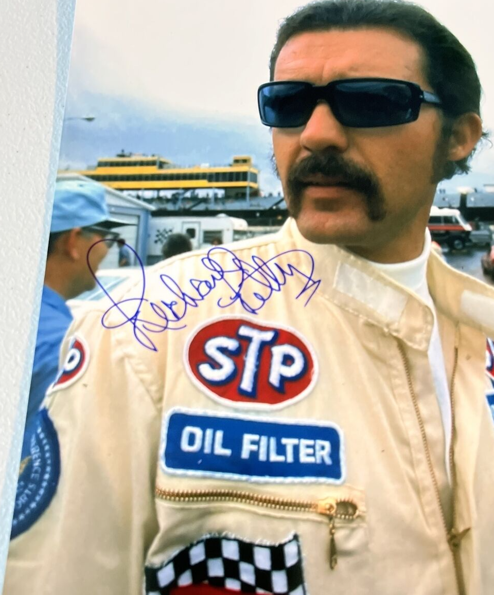 Richard Petty "Auto Racing" Autographed Signed Vintage Shot 8x10 Photo JSA